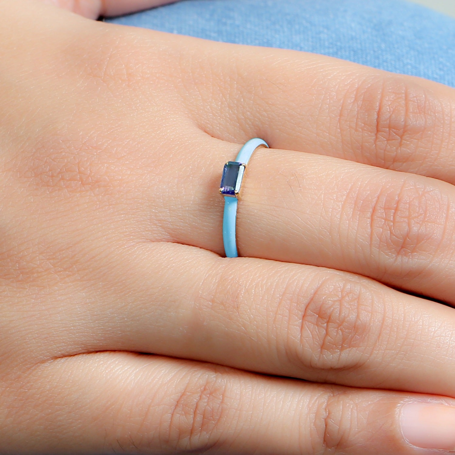 Blue Sapphire 18k White Gold Baguette Enamel Band Ring