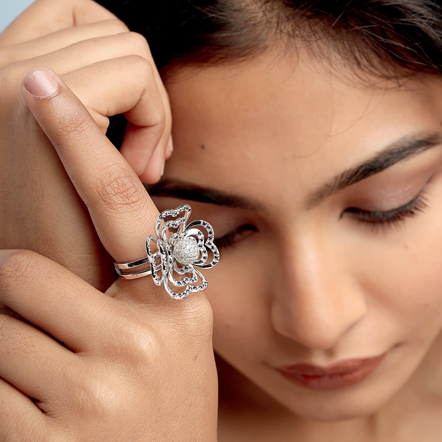 Natural Blue Sapphire & Diamond Flower Cocktail Ring In White Gold