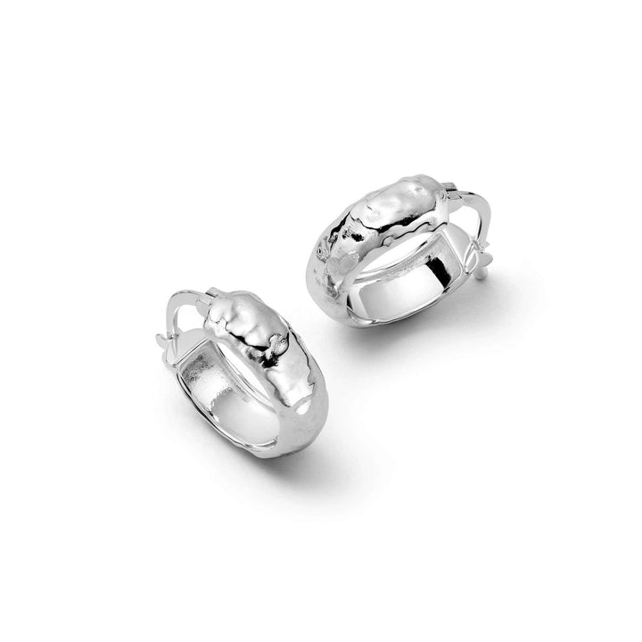textured-hoop-earrings-sterling-silver-daisy-london