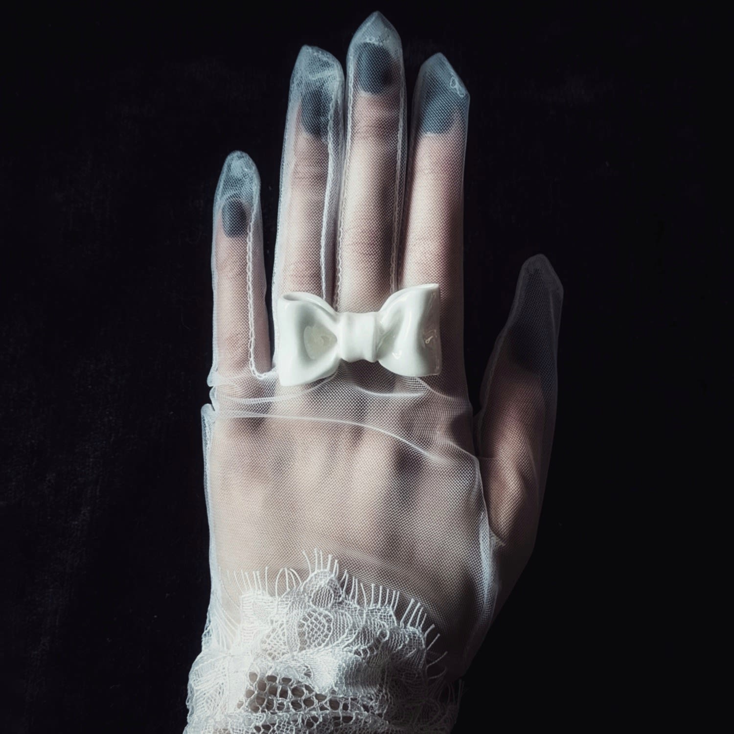 Bowtie Maniac Large Ceramic Bowtie Gold Plated Brass Ring