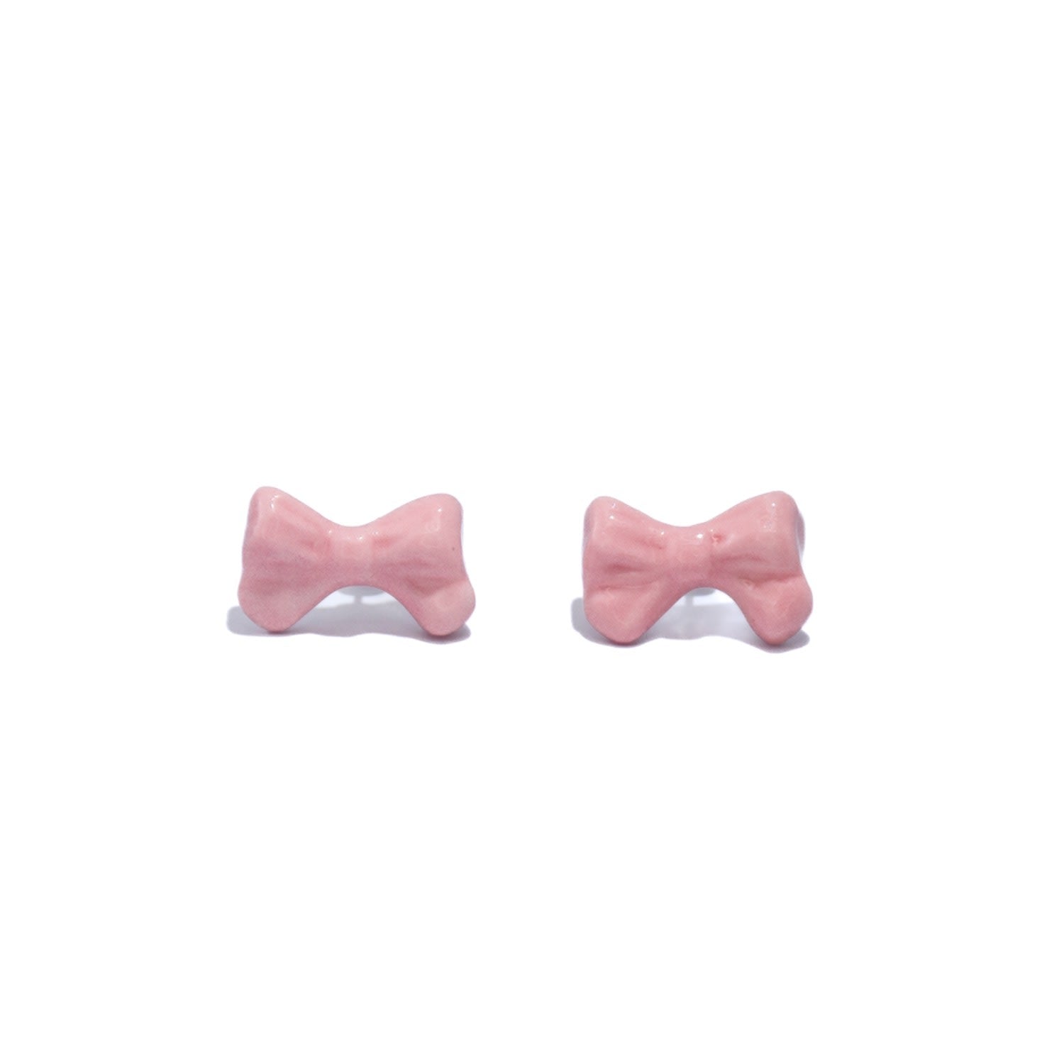 Bowtie Maniac Mini Bowtie Earrings Pink