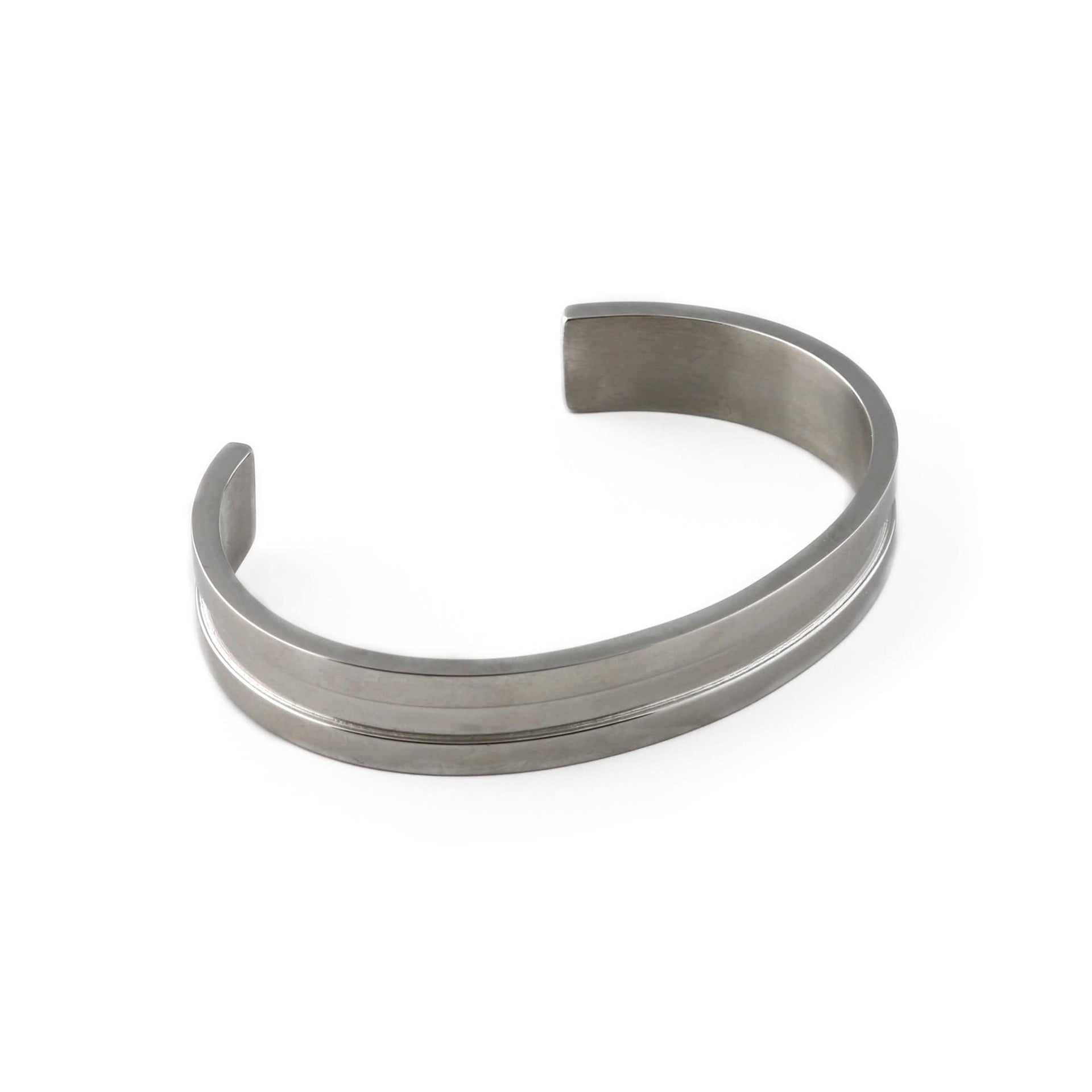 Ridged Bangle - Silver