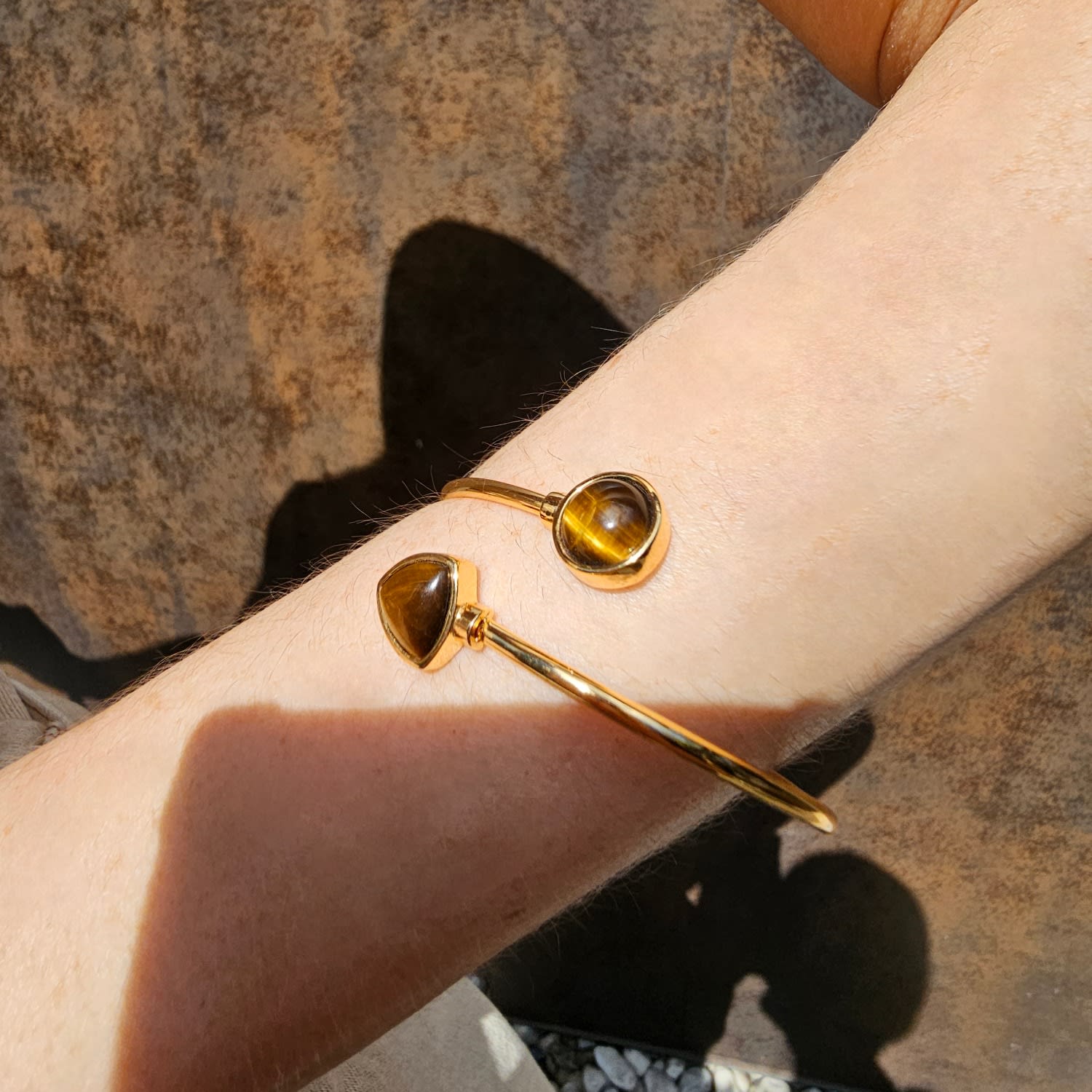Brown Tiger-Eye Stone Bangle