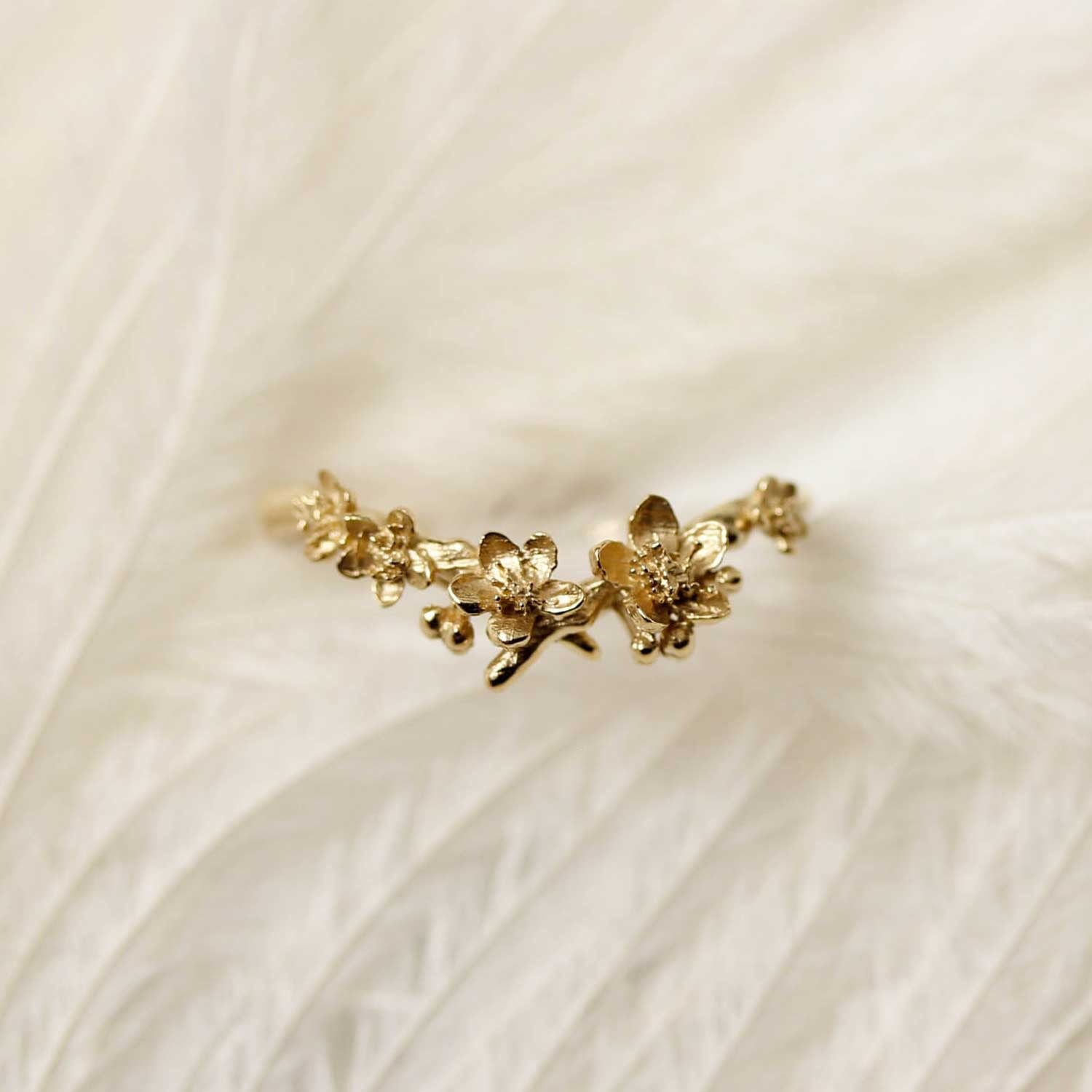 Cherry Blossom Ring – Gold