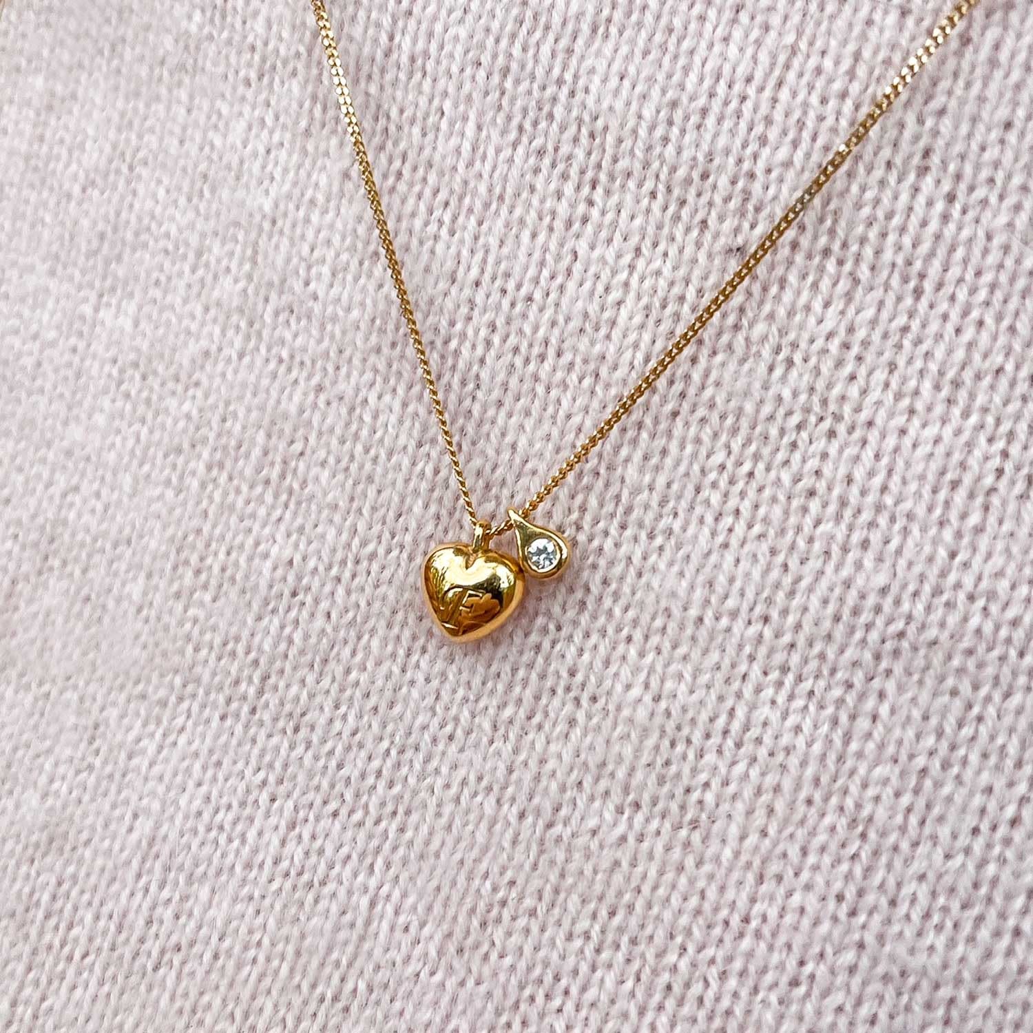 Heart Initial & Diamond Pendant Necklace Gold