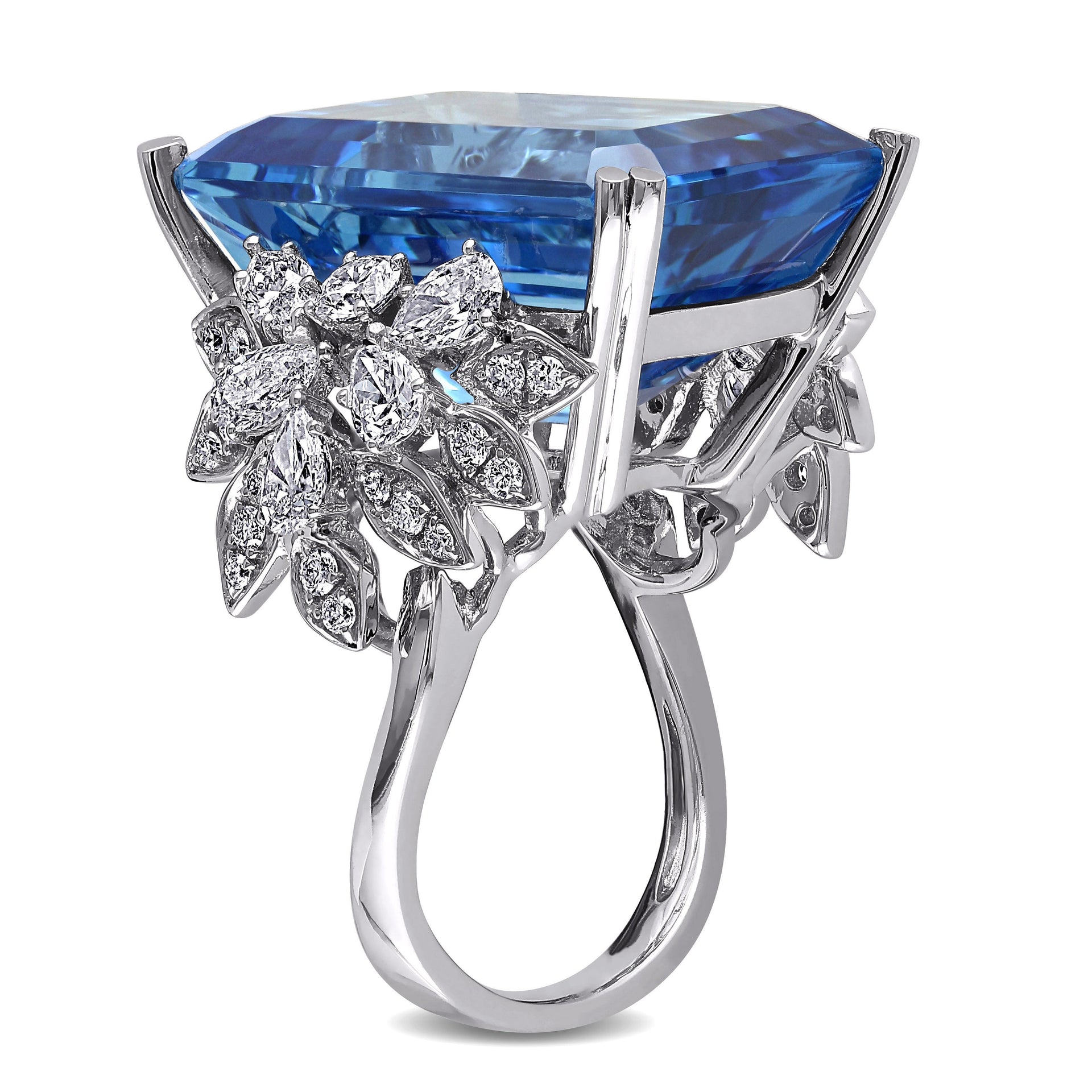 Mimi & Max 28 1/4ct TGW Octagon Swiss-blue Topaz Ring 1 3/4ct TW Diamonds 14k White Gold