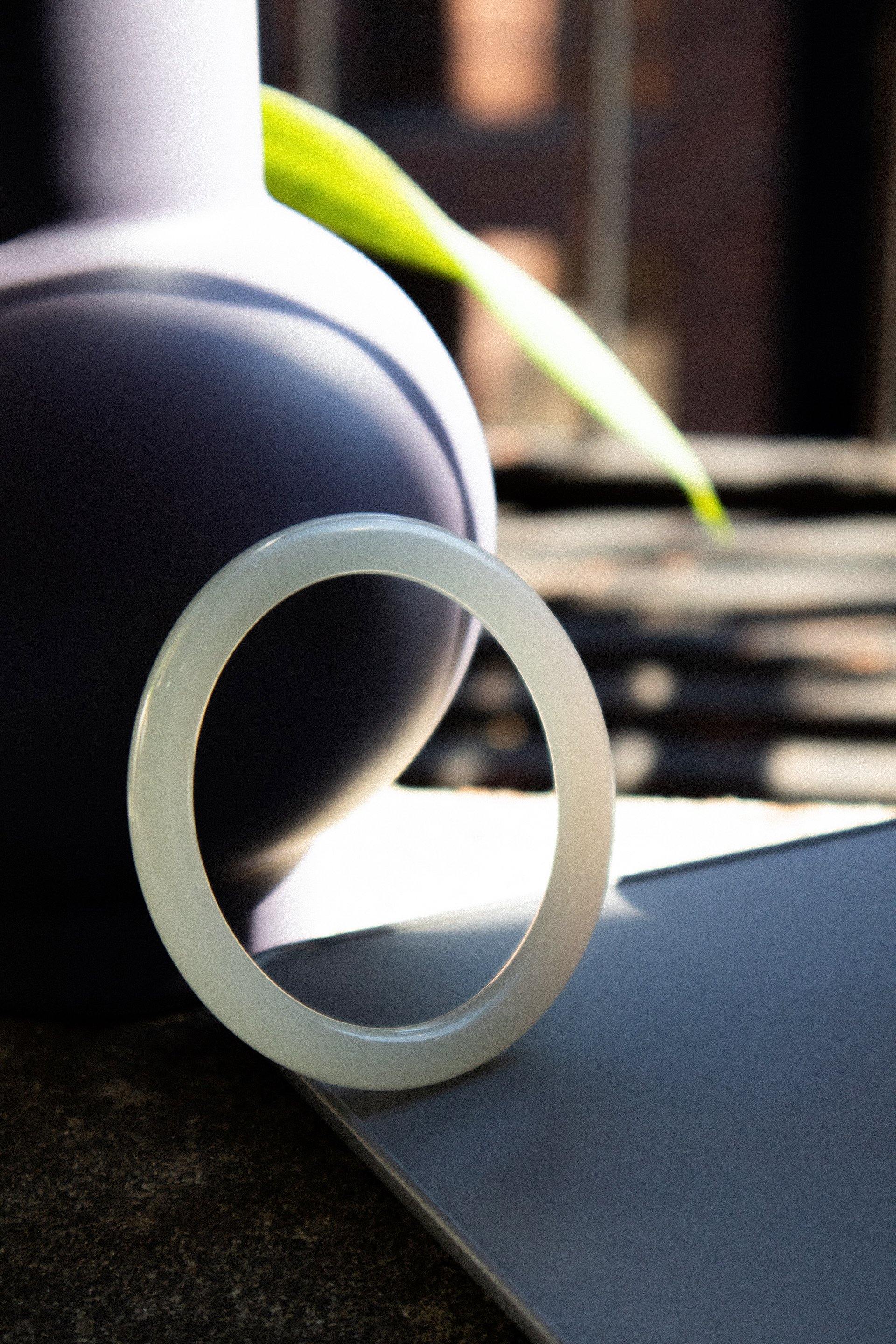 1994 Off White Thin Jade Bangle