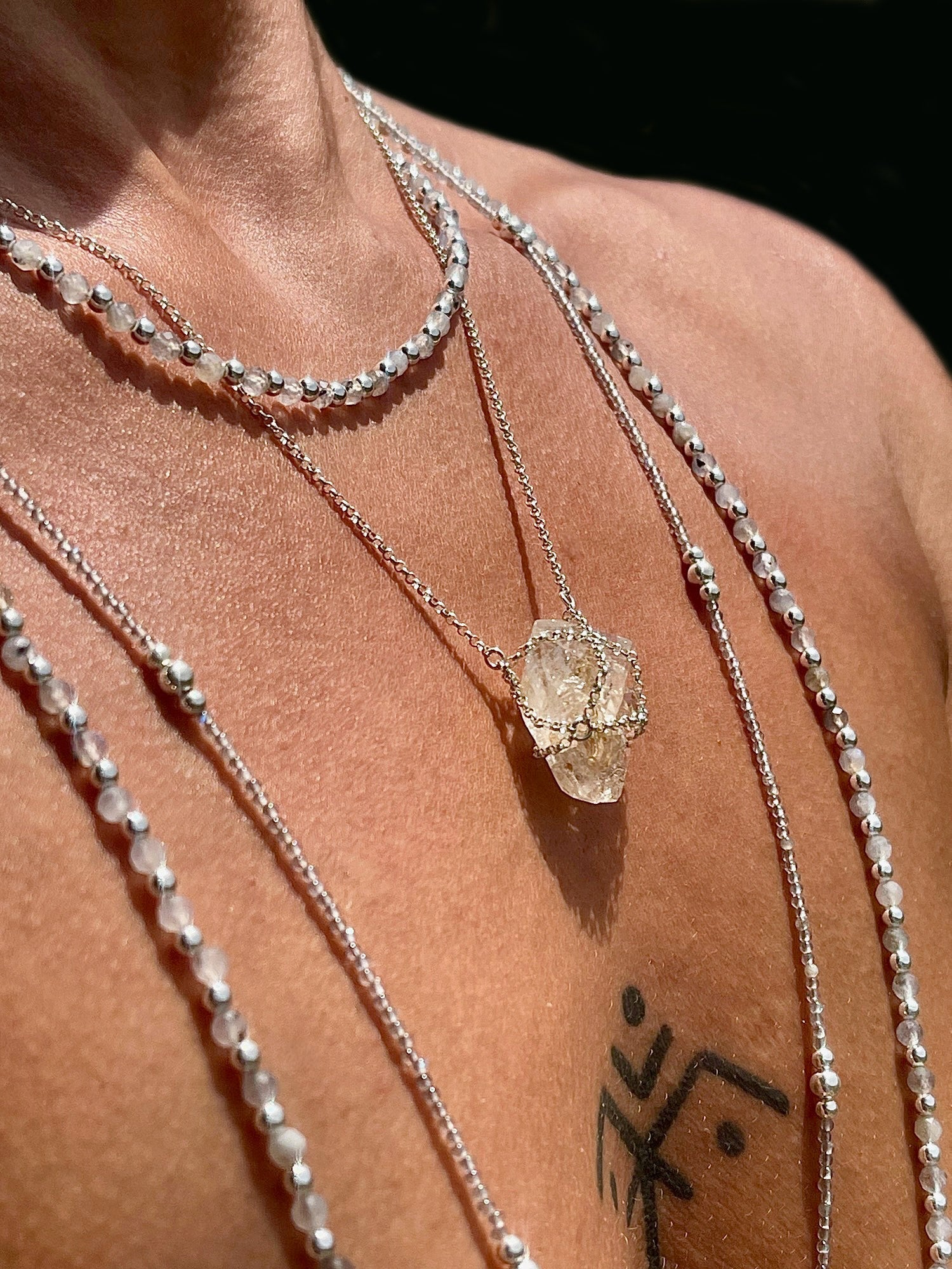 Chain Quartz Necklace