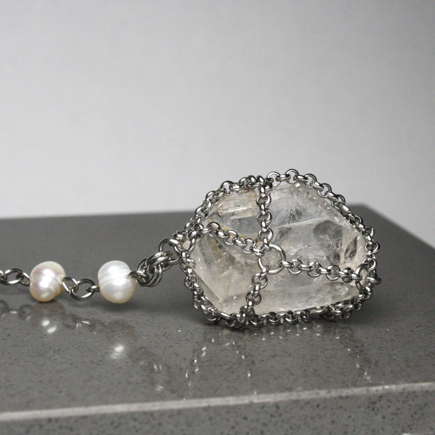 Caged Quartz Pearl Lariat