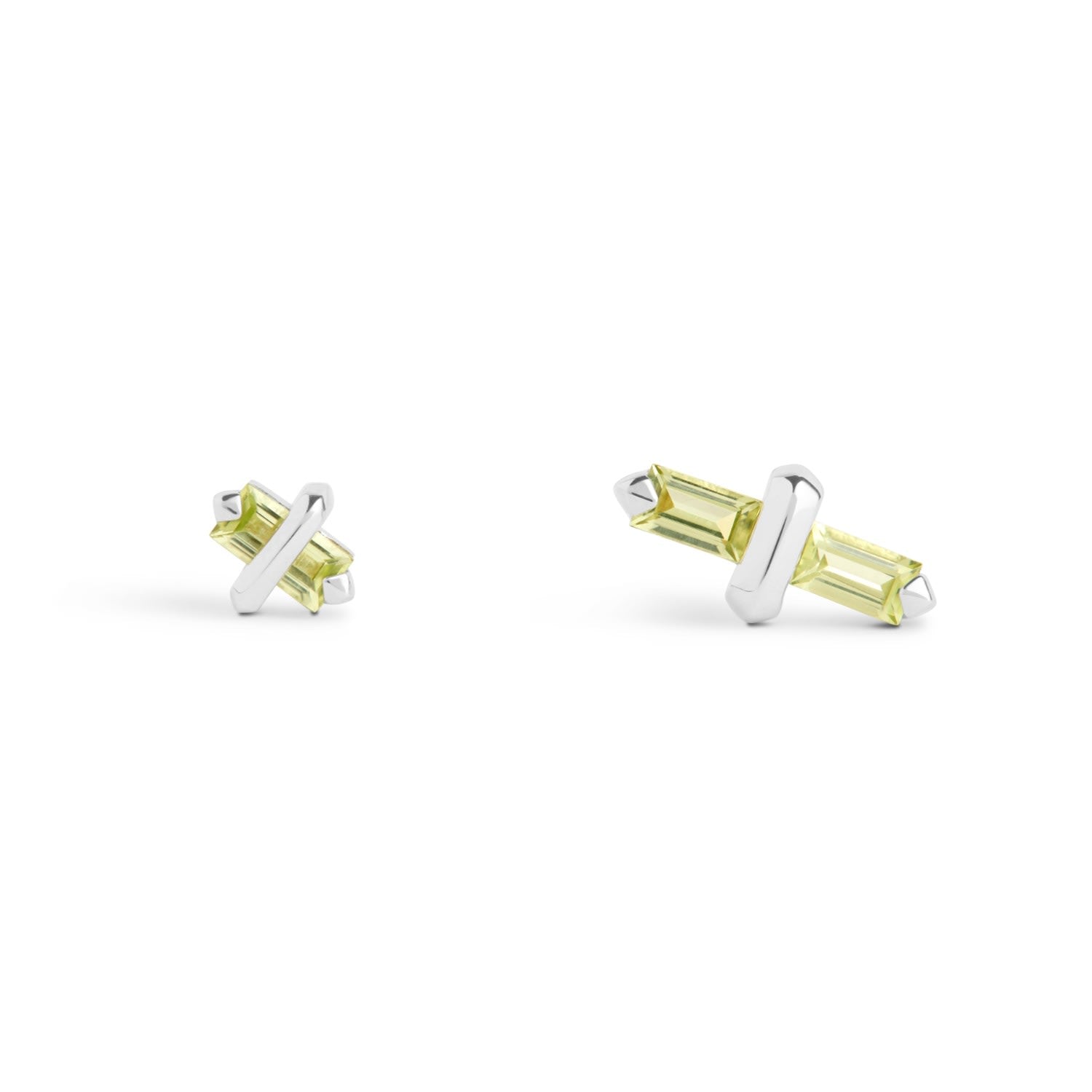 Candy Kiss Earrings - August - Peridot - Silver