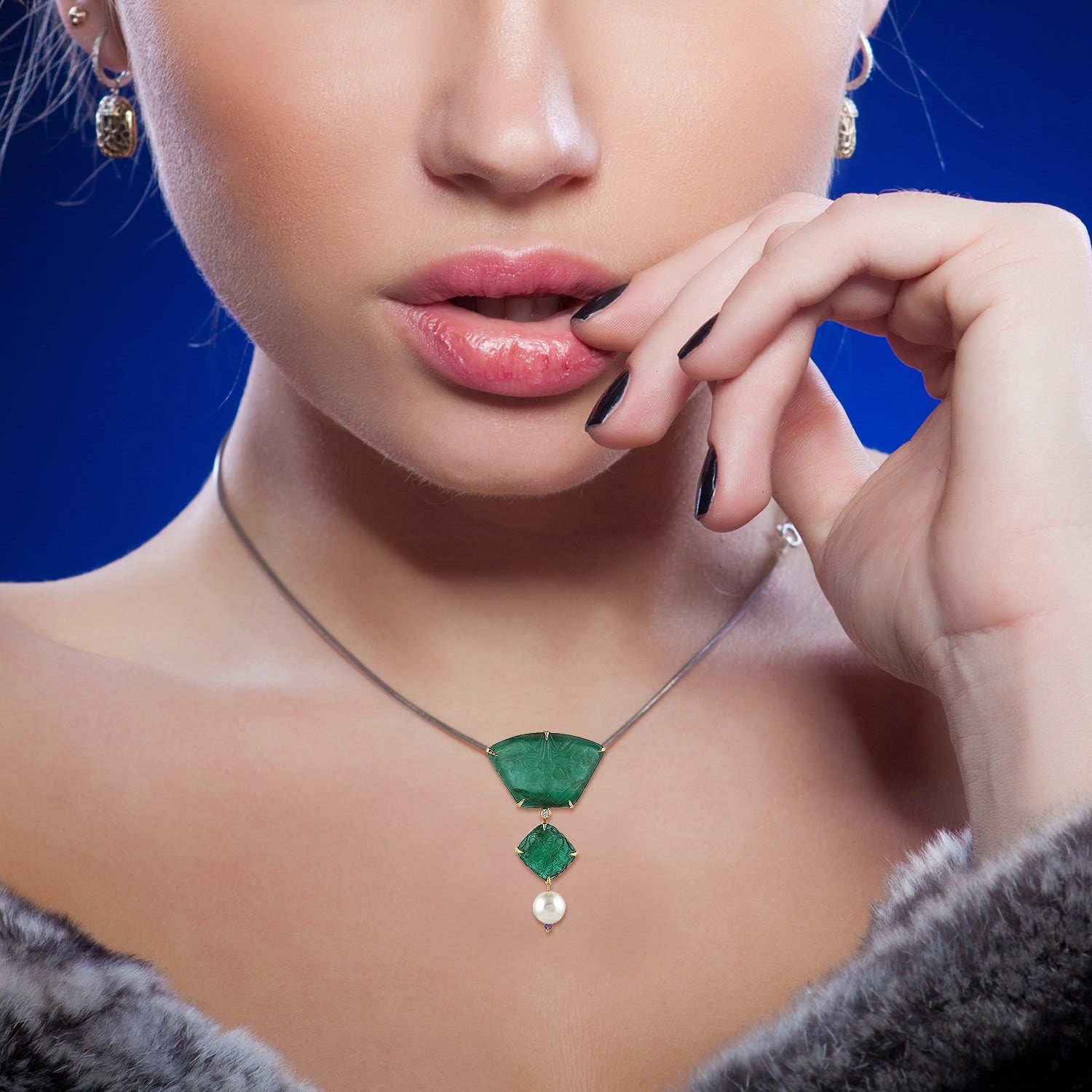 Carved Emerald & Amethyst Pearl Pendant In Gold – Prong Diamond Designer Fine Jewelry