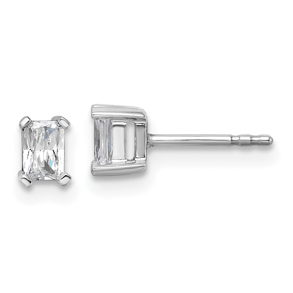 14k Gold 1/2 CT Radiant Lab Grown Diamond Stud Earrings VS Clarity D-E Color