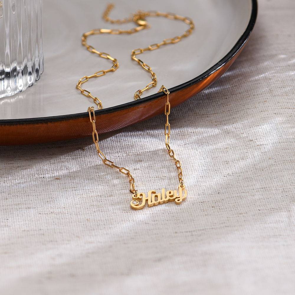 Chain Link Script Name Necklace with Diamond in 18k Gold Vermeil