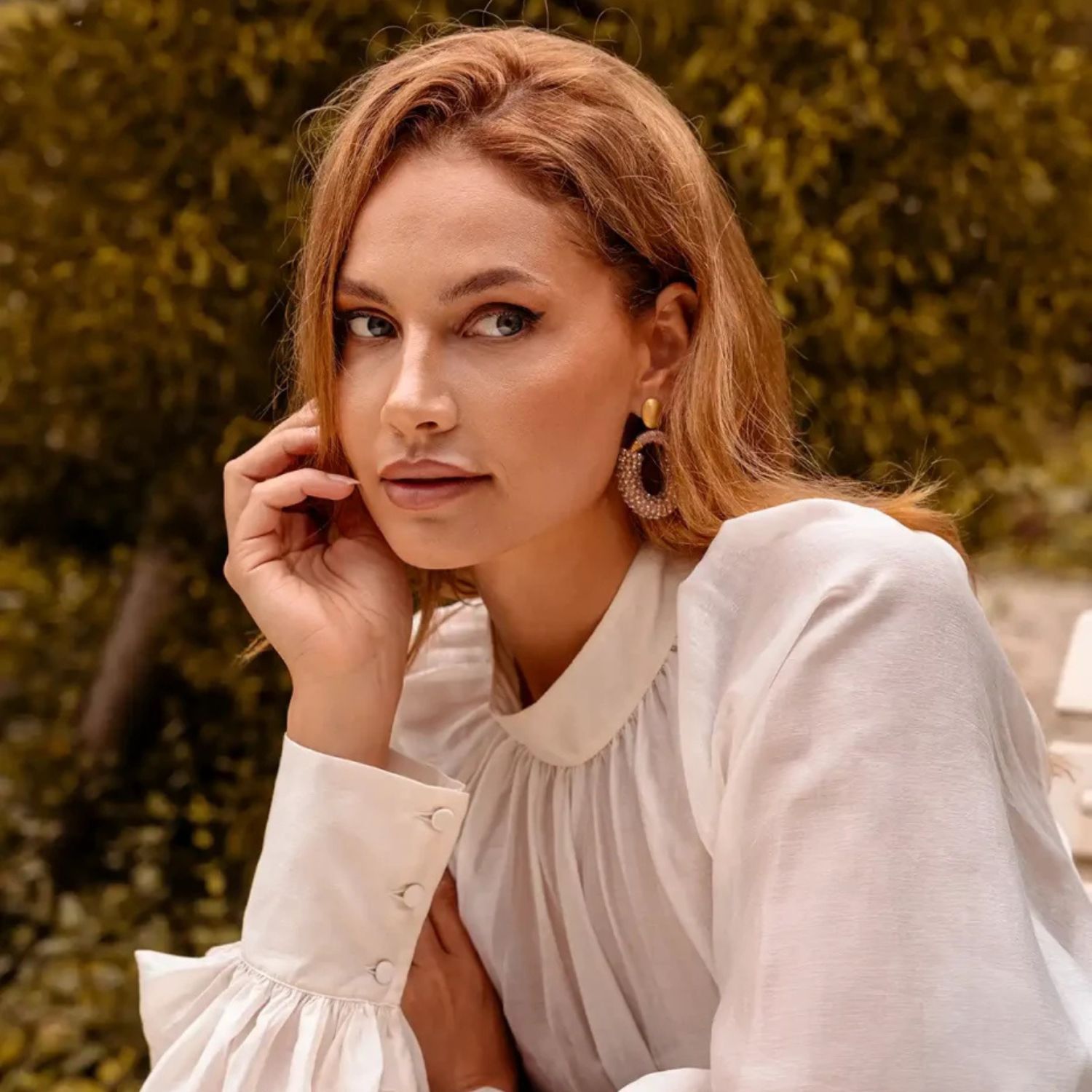 Champagne Earrings Yara Oval M