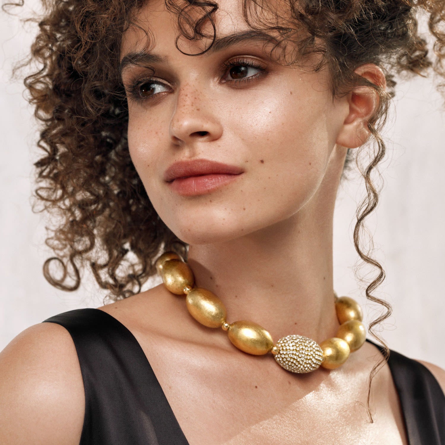 Chérie Necklace In Gold Glimmer