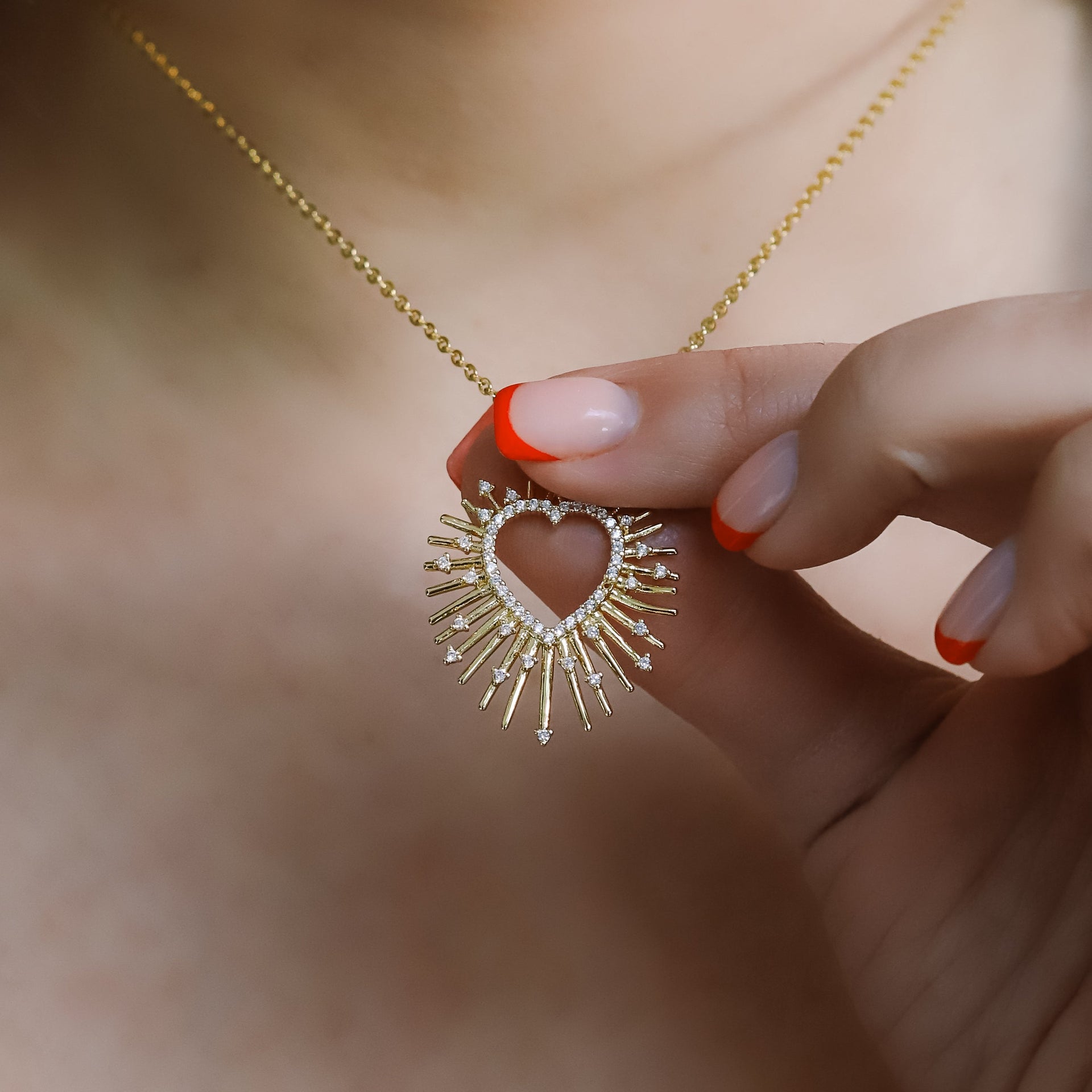 Cher Starburst Heart Pendant Necklace | Gold Plated
