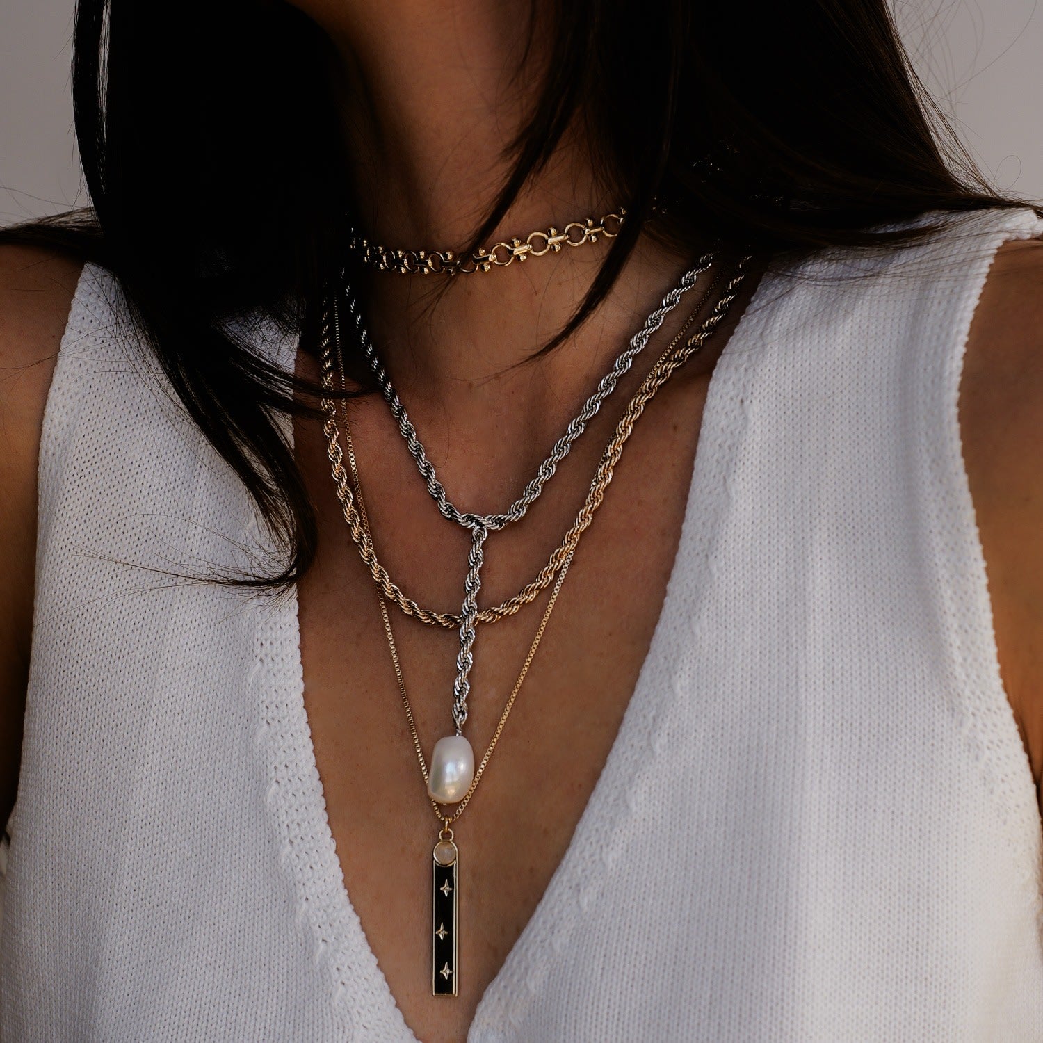 Bryn Pearl Lariat Necklace - Silver
