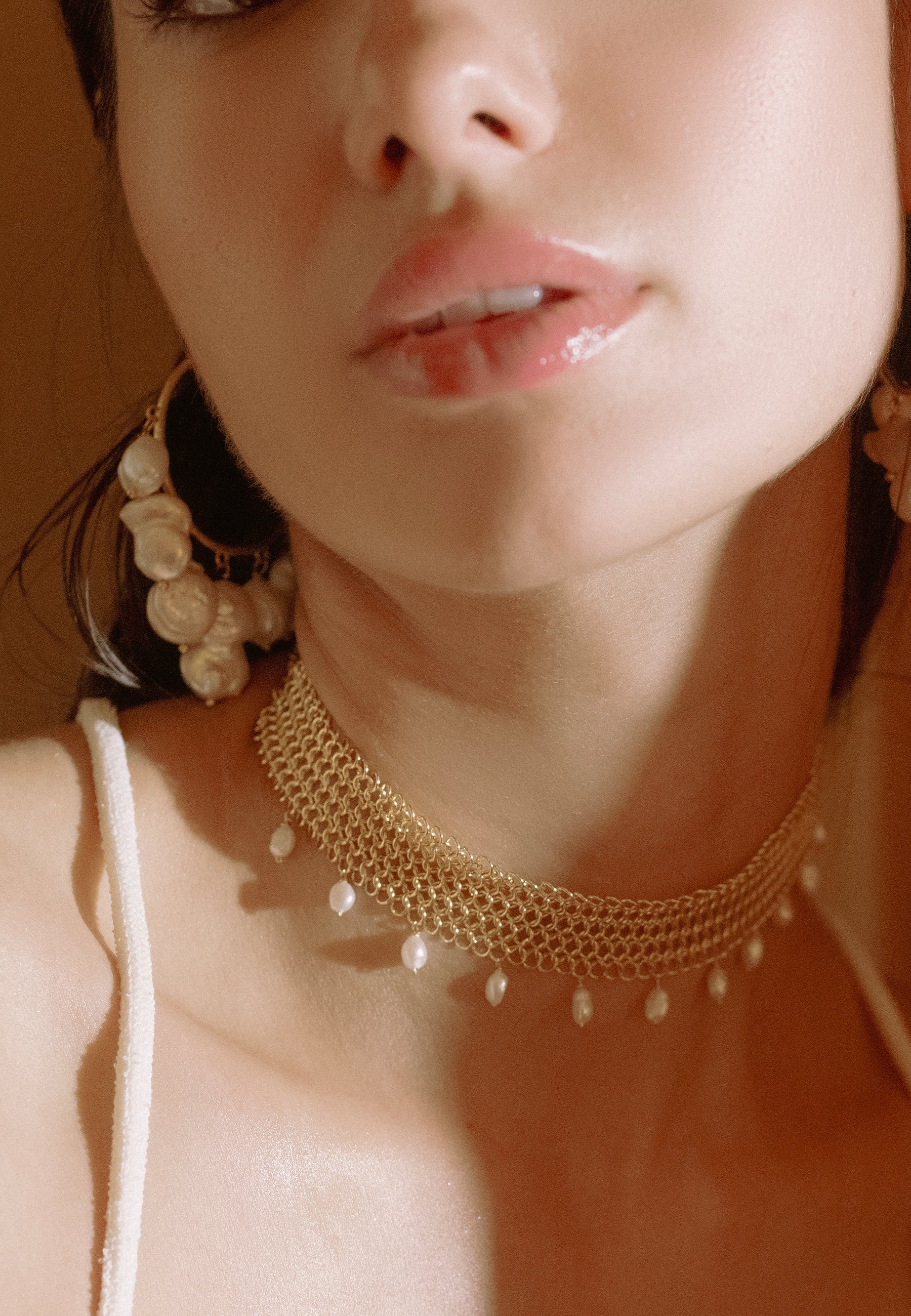 Hikari Pearl Choker