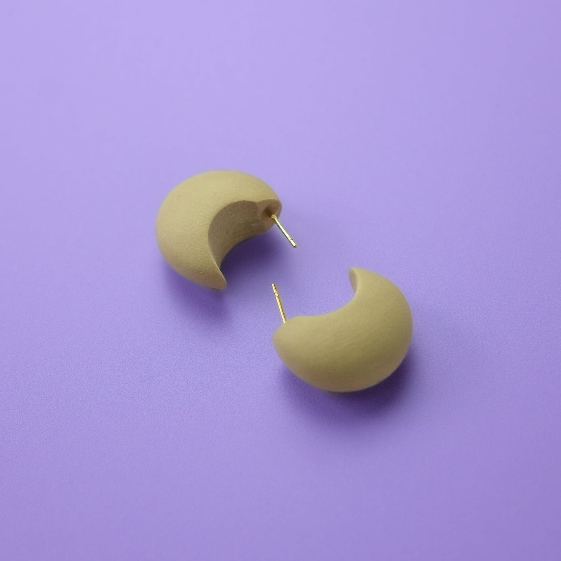 Chubby Huggie Hoops In Taupe