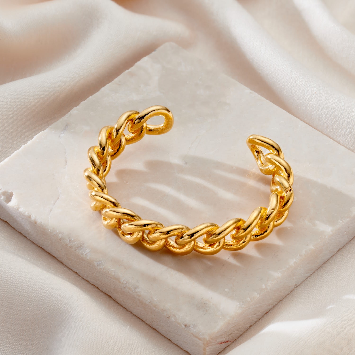 Chunky Curb Link Gold Cuff