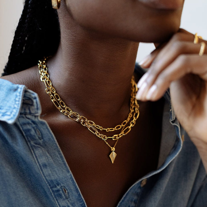 chunky-linked-chain-necklace-18ct-gold-plated-sterling-silver-daisy-london