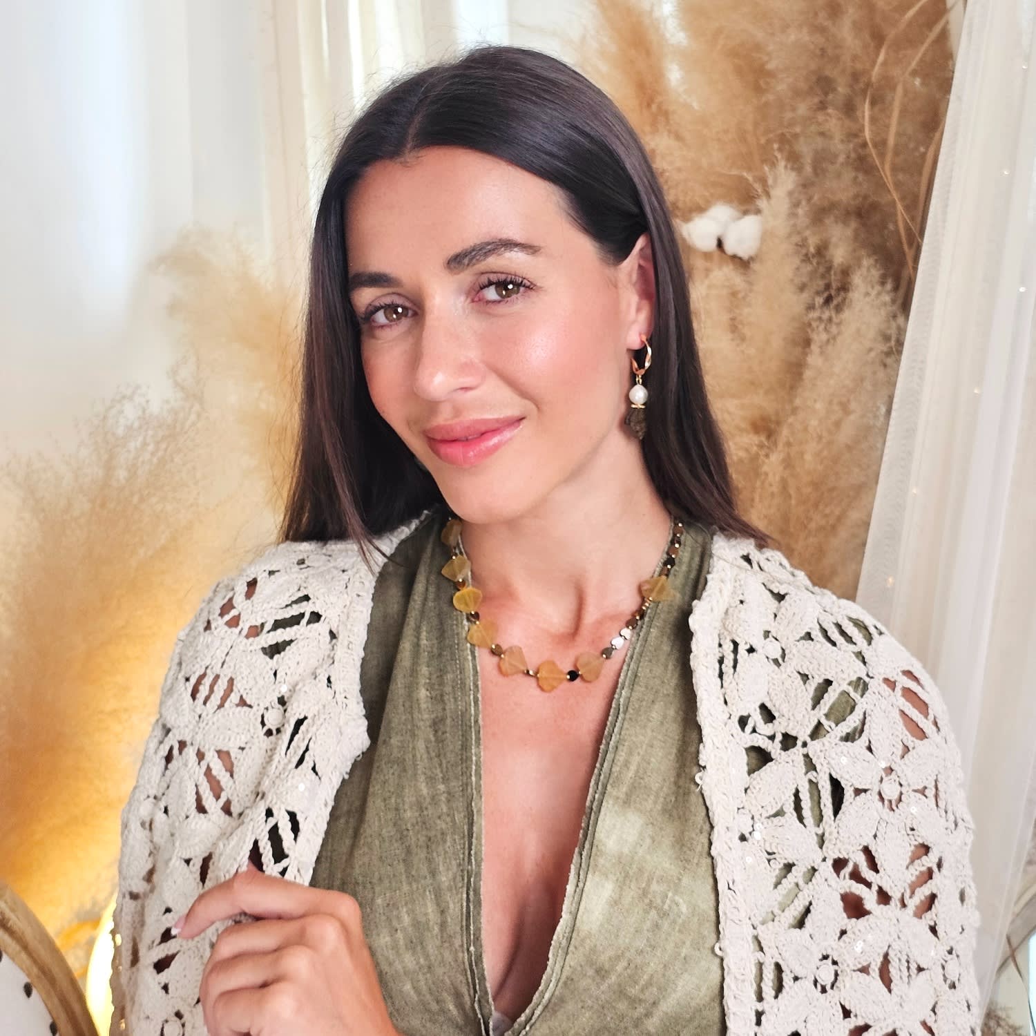 Citrine And Heart-Shaped Tiger-Eye Stone Necklace | Enhance Positivity And Confidence With Elegant Style