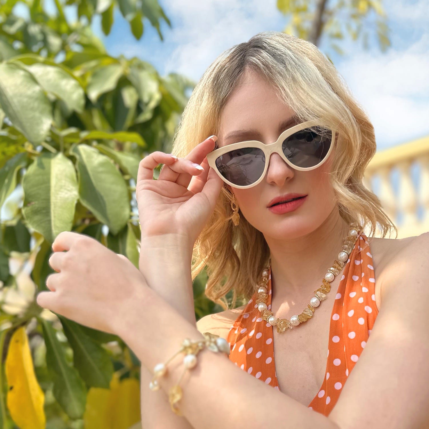 Citrine Stones & Freshwater Pearls Short Necklace