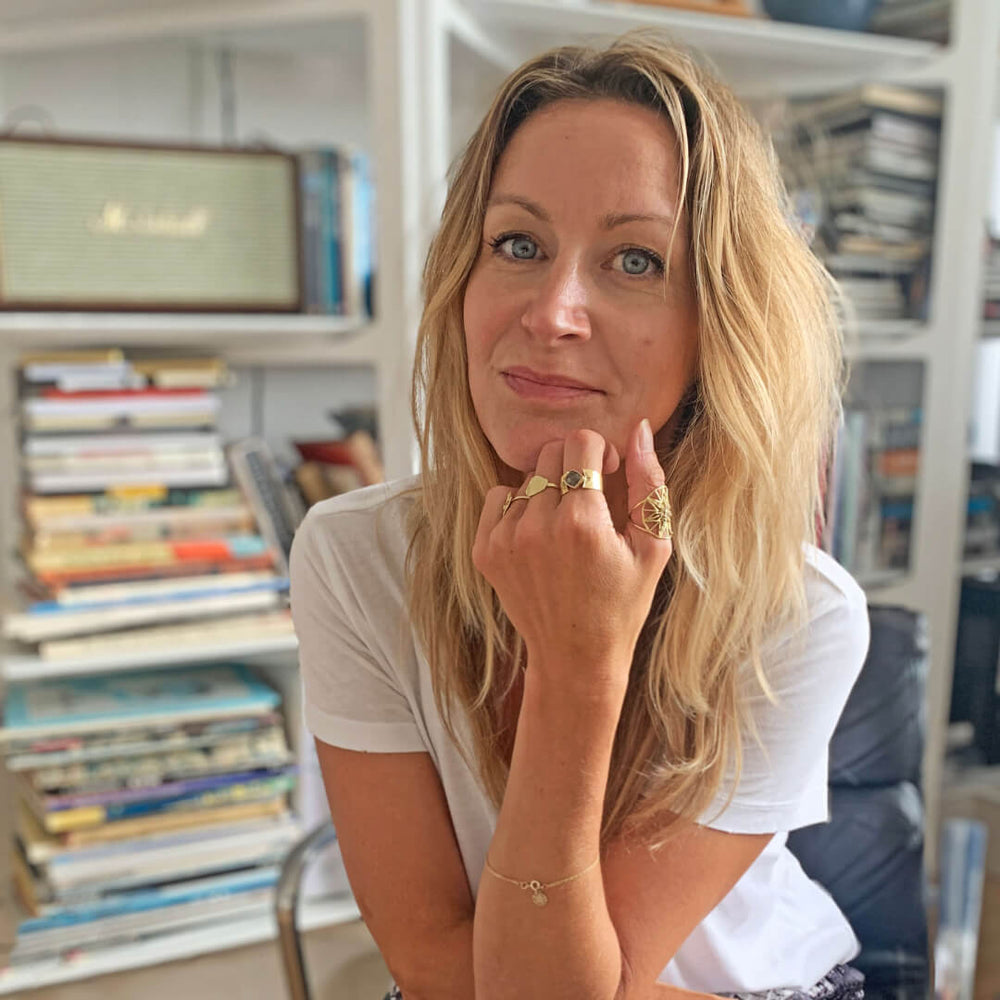 CLAIRE MACFARLANE