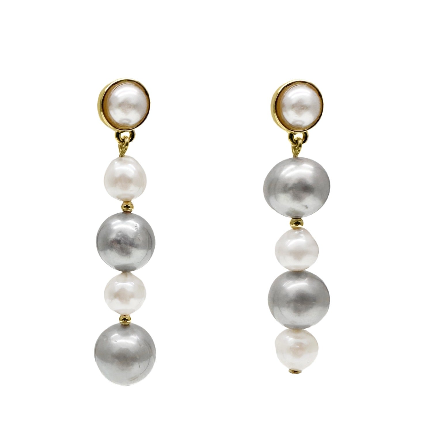 Classic White And Gray Natural Freshwater Pearls Stud Earrings