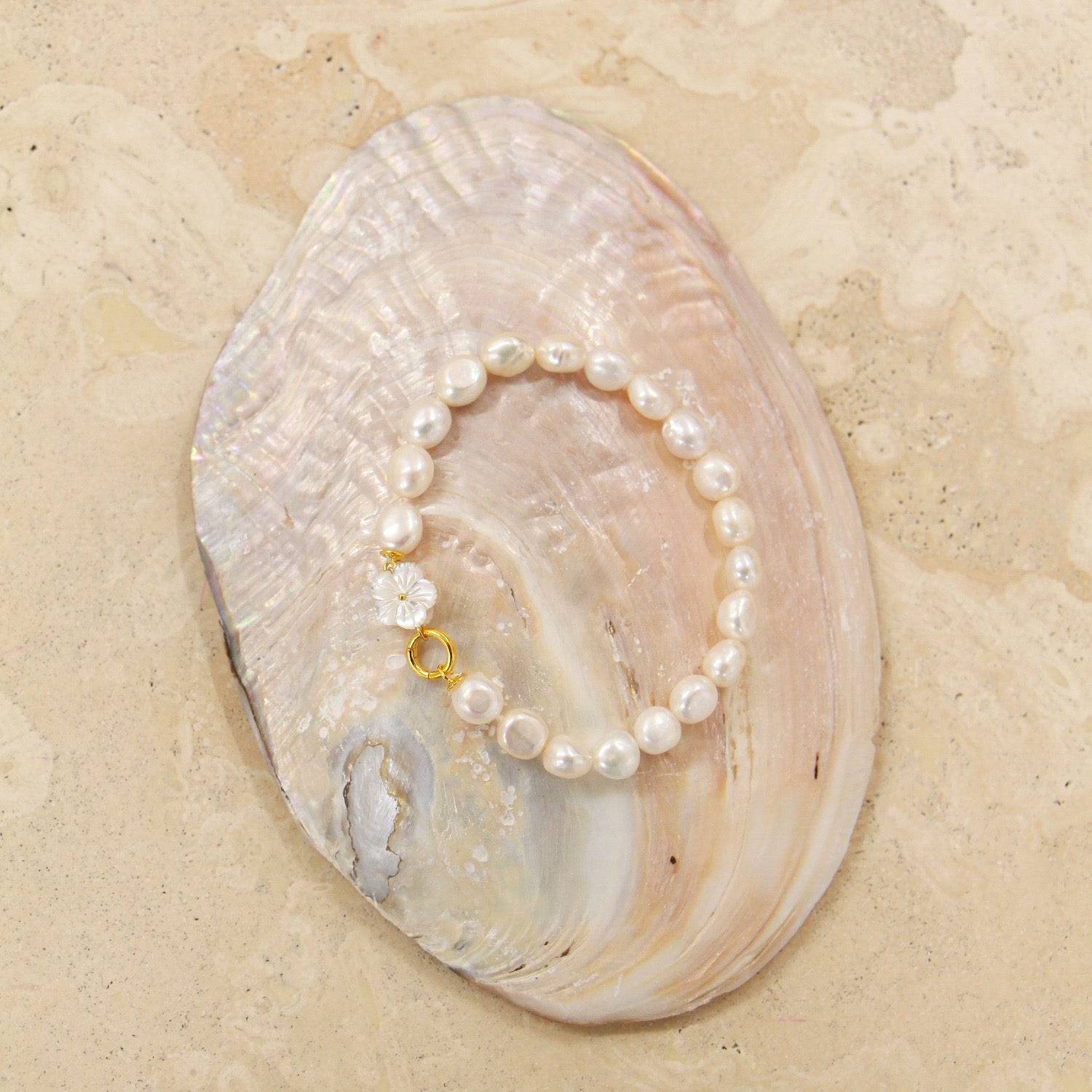 Cleito Bracelet - White