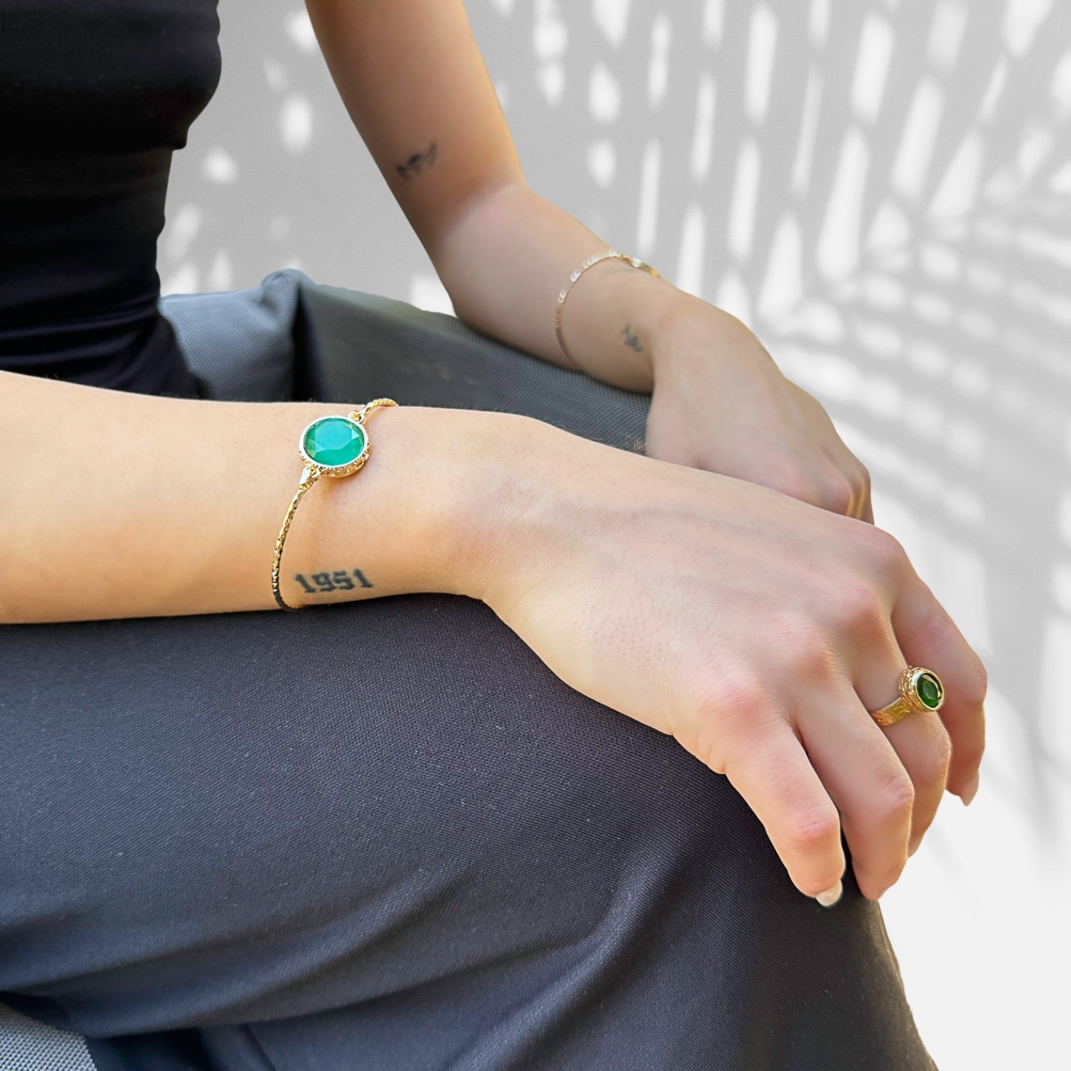 Cleopatra Gold And Green Jade Stone Adjustable Ring - Green