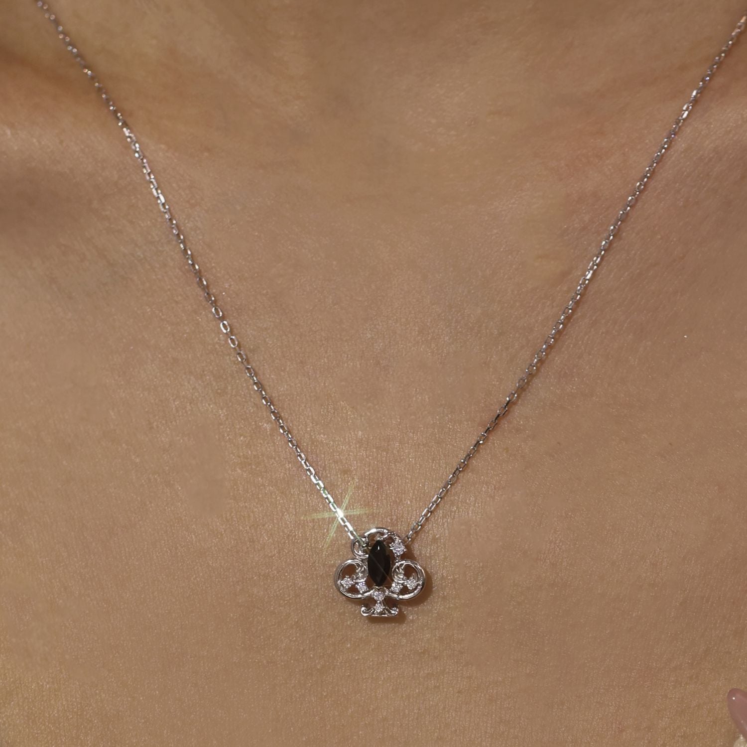 Clover Club Black Onyx Necklace White Gold Vermeil