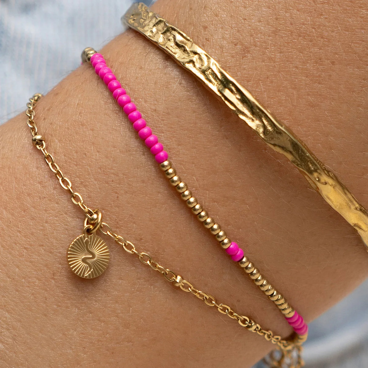 Cobra Gold Bracelet Berry