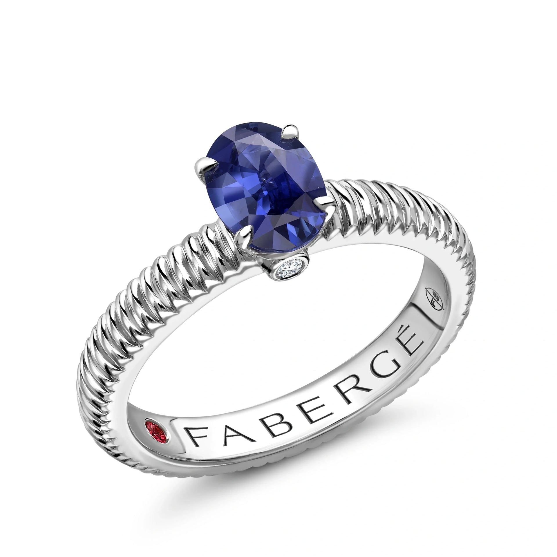 Fluted Blue Sapphire Ring