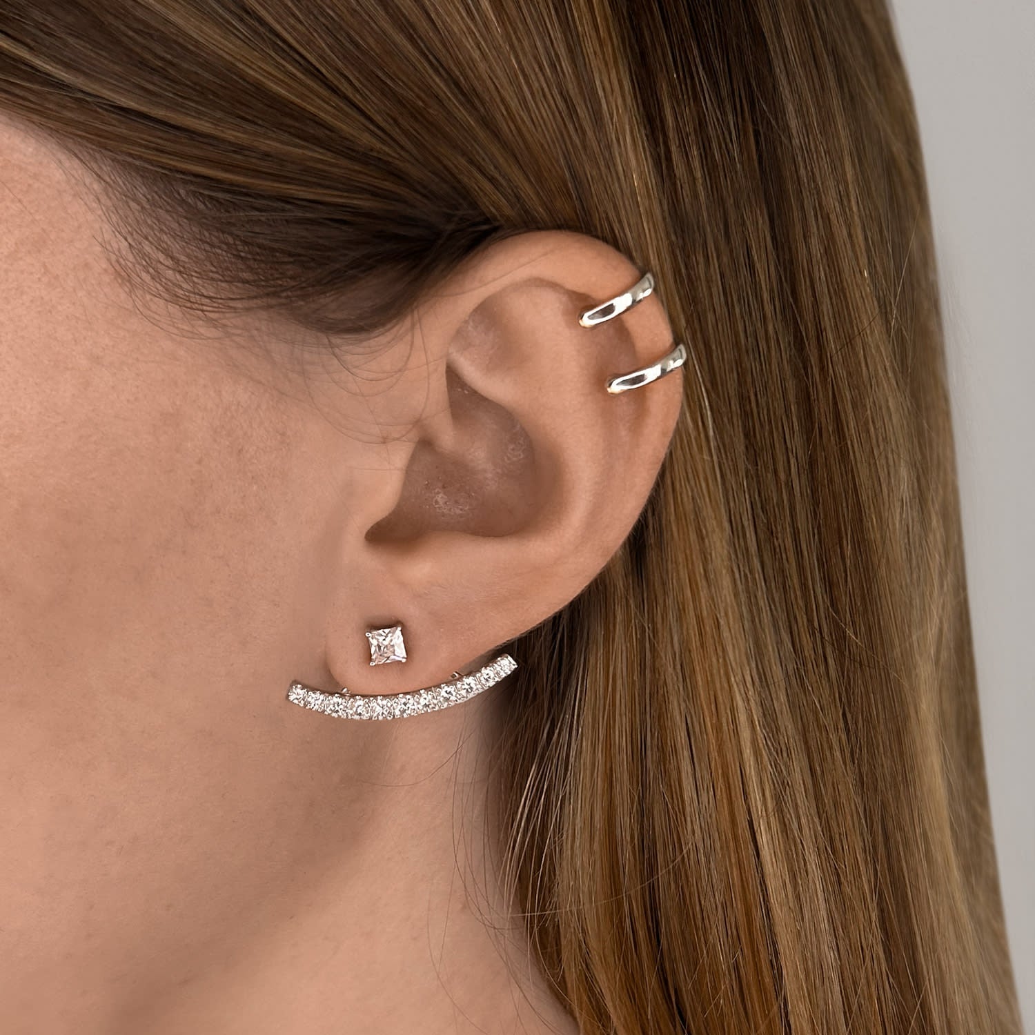 Complete Ear Jacket With Man Made Cz Diamond Stimulant In Sterling Silver