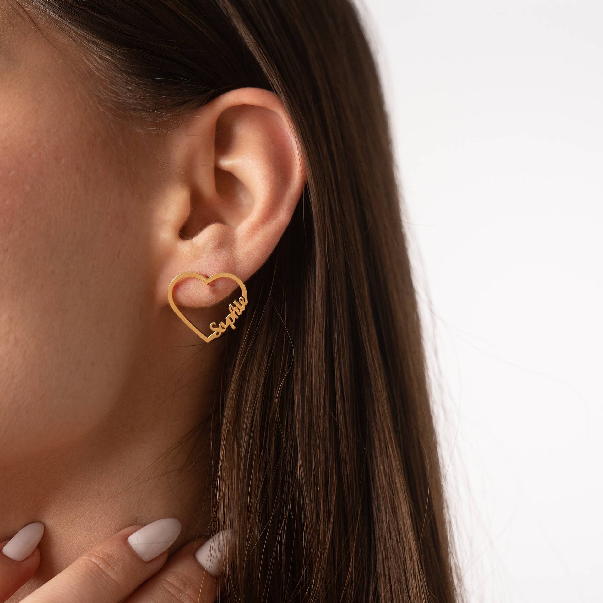 Contour Heart Name Earrings in 18K Gold Vermeil