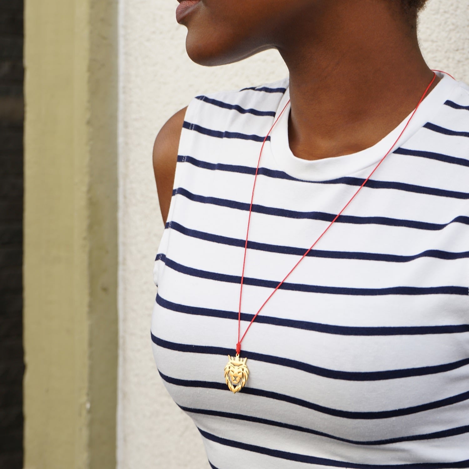 Cord Necklace Leo