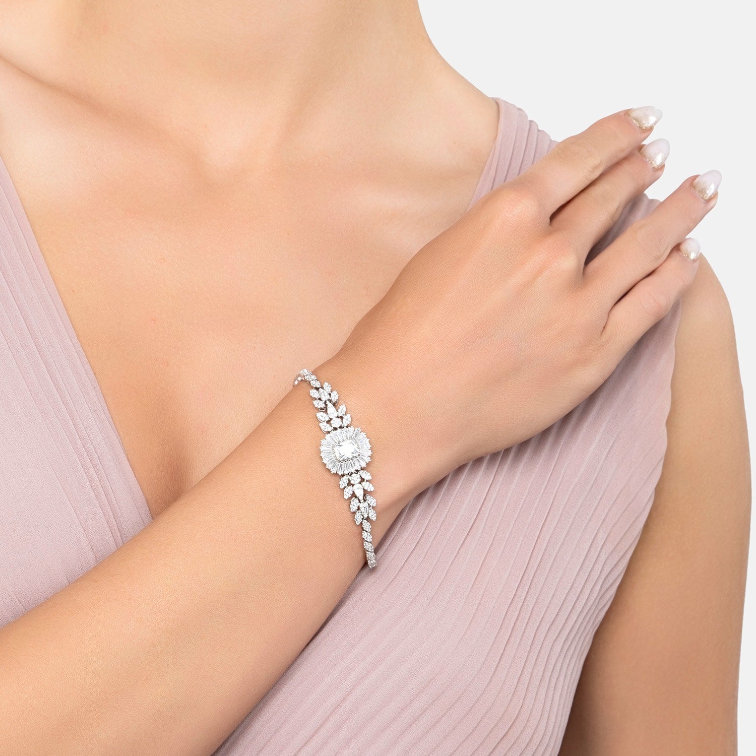 Countess Gemstone Bracelet Moissanite Silver