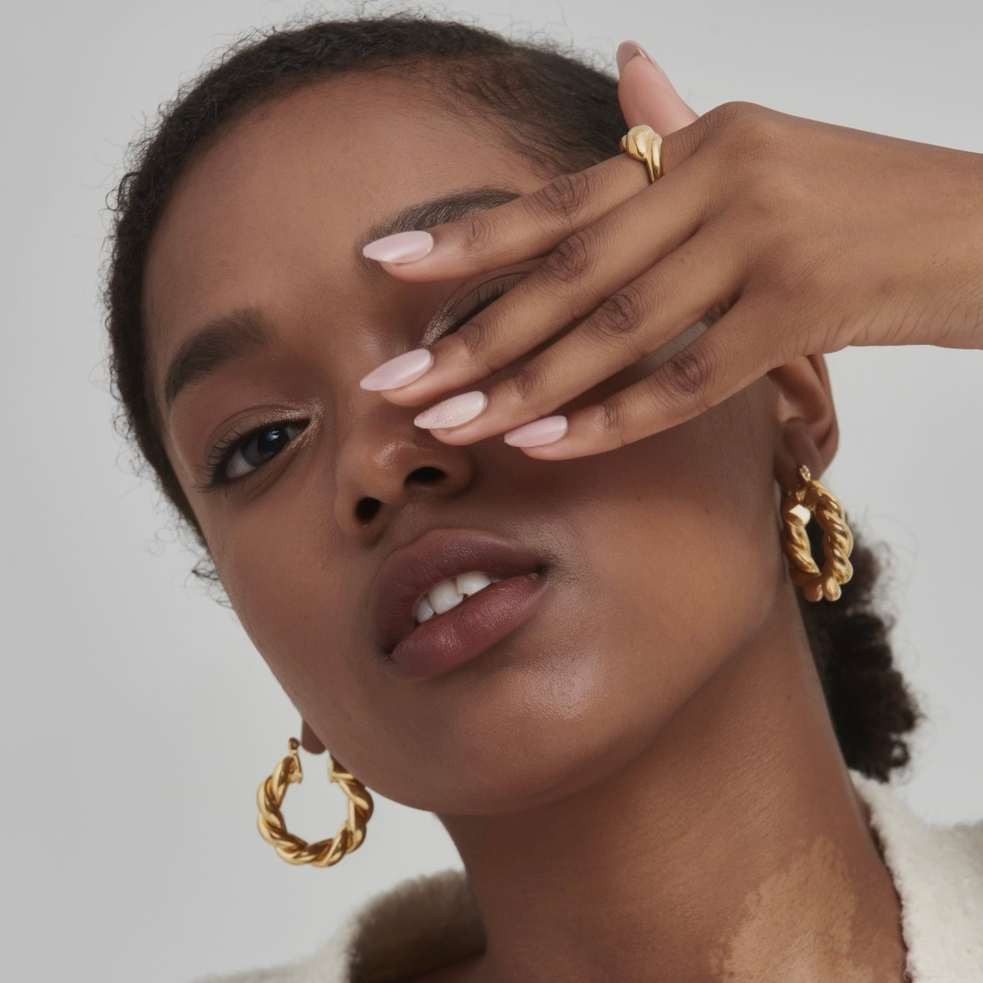 Croissant Hoops Earrings Gold