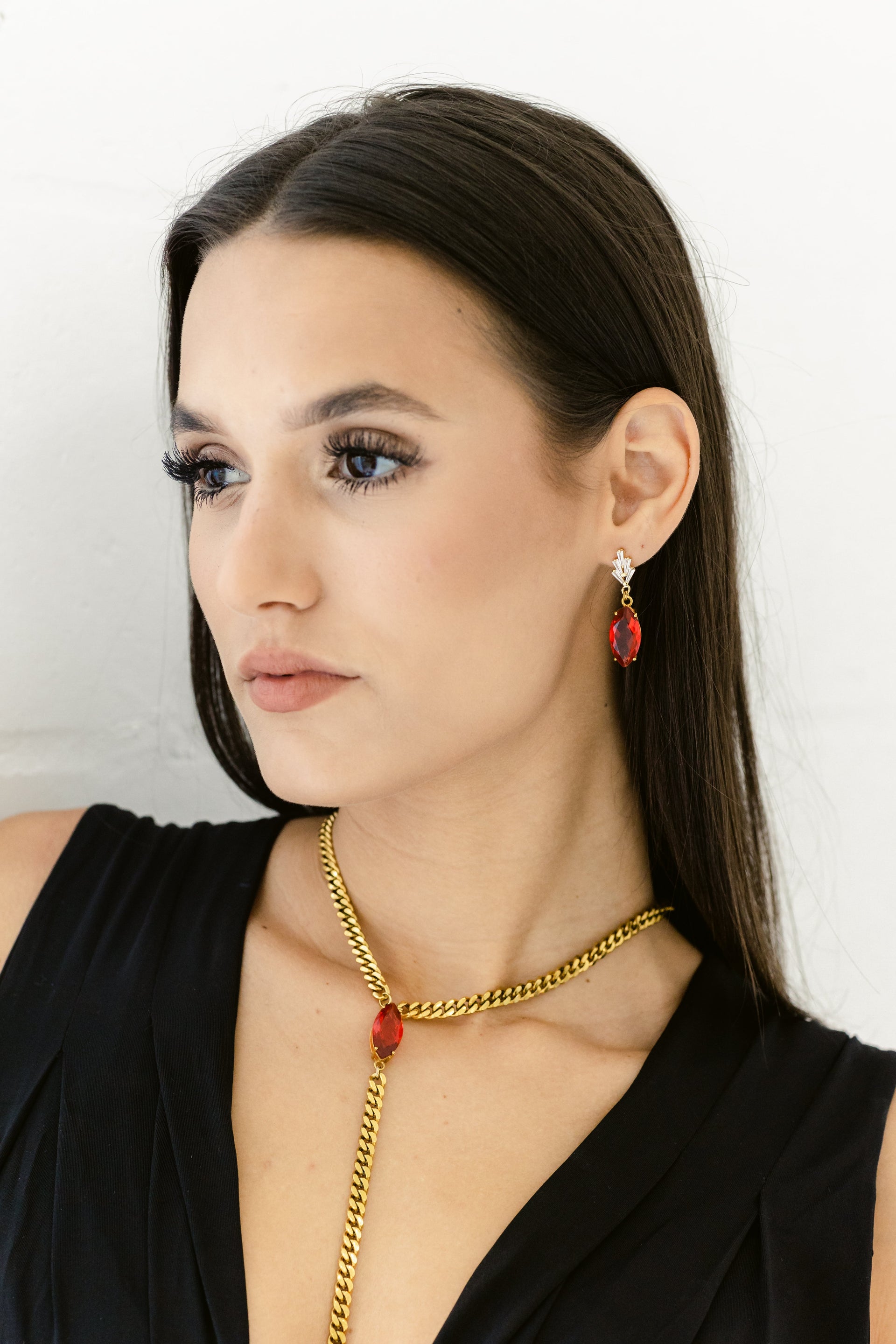 Marquise Lariat - Red