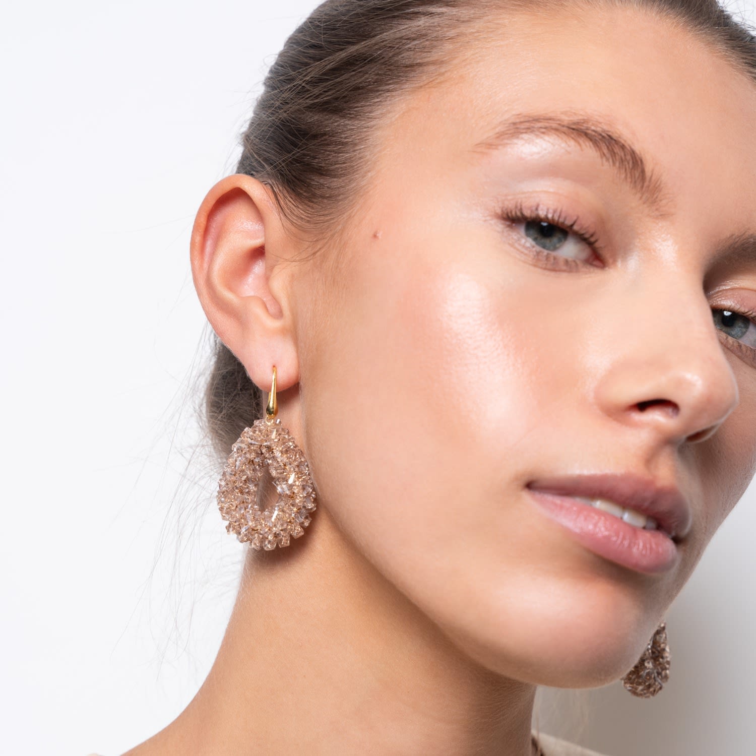 Crystal Nude Earrings Marieke Drop S Raw