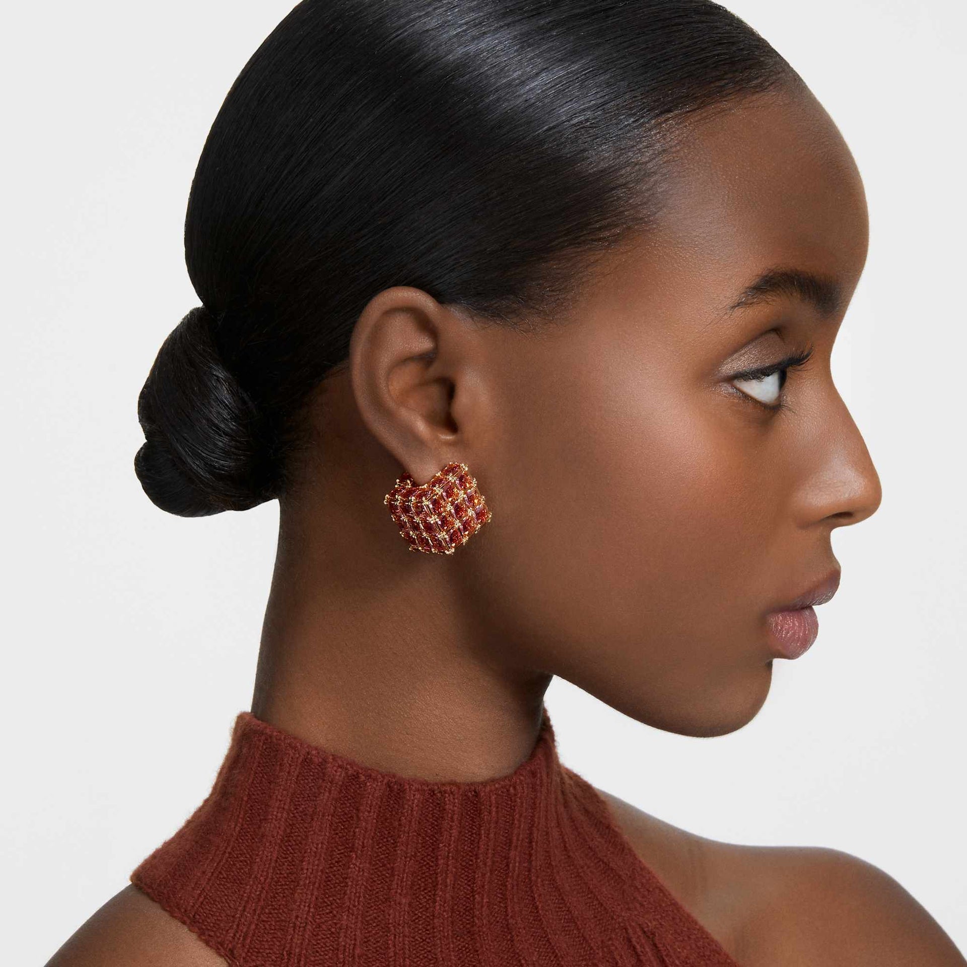 curiosa-stud-earring-swarovski