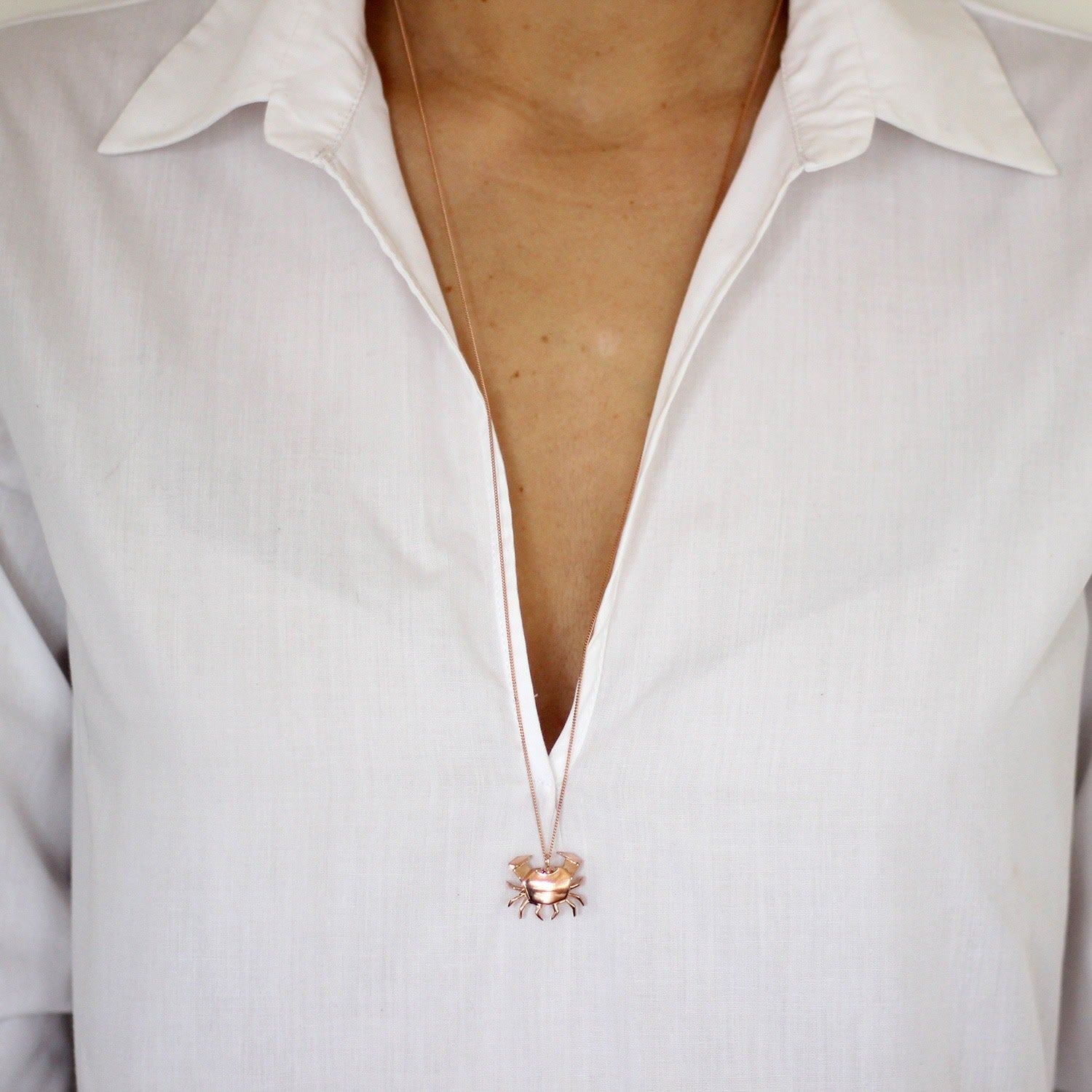 Crab Necklace Rose Gold