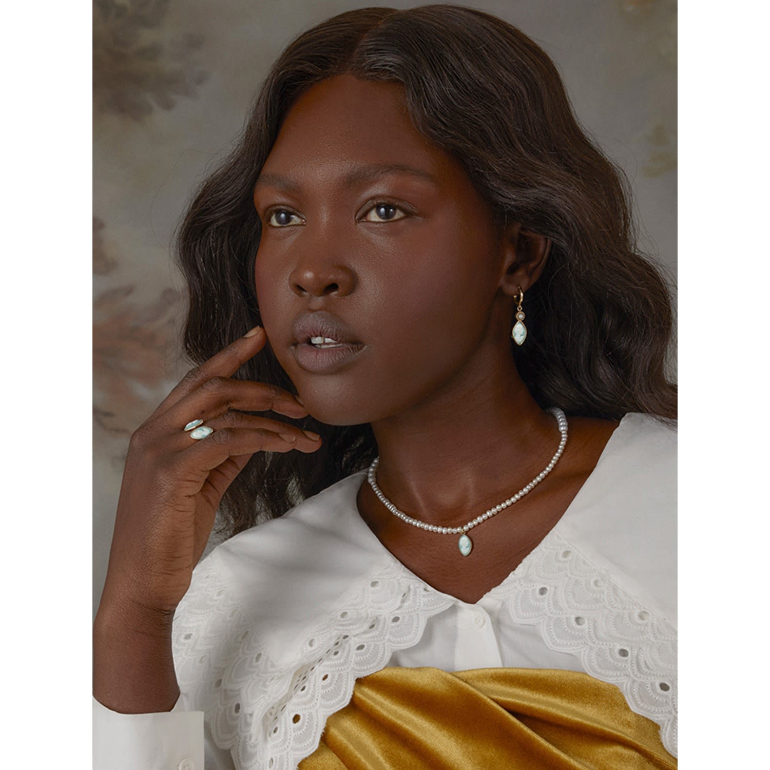 Mariana Gold-Plated Green Cameo Ring