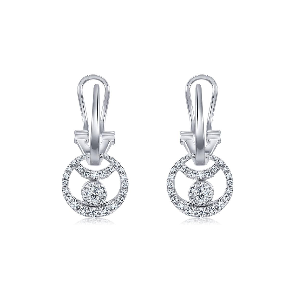 glamour-white-gold-diamond-earrings-chow-sang-sang