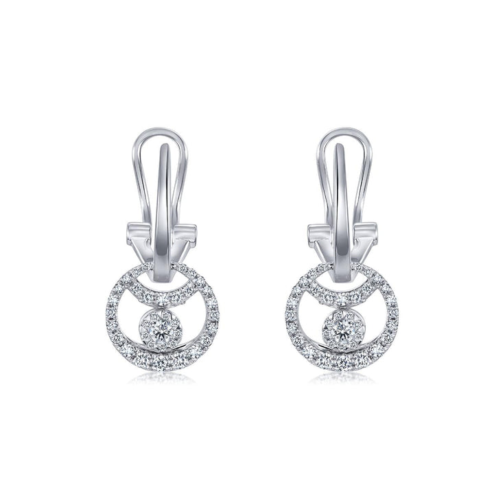 glamour-white-gold-diamond-earrings-chow-sang-sang