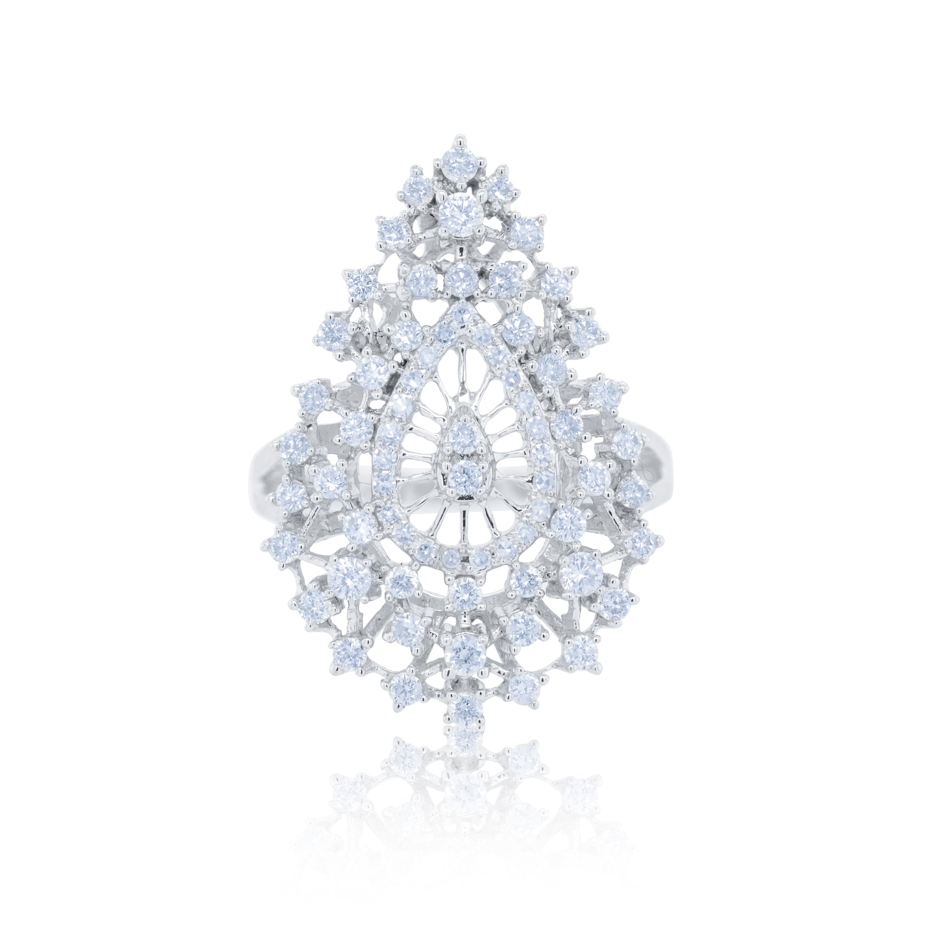 14KT WG RING WITH 1.06CT DIAMONDS / 6.1GM / 71 STONE