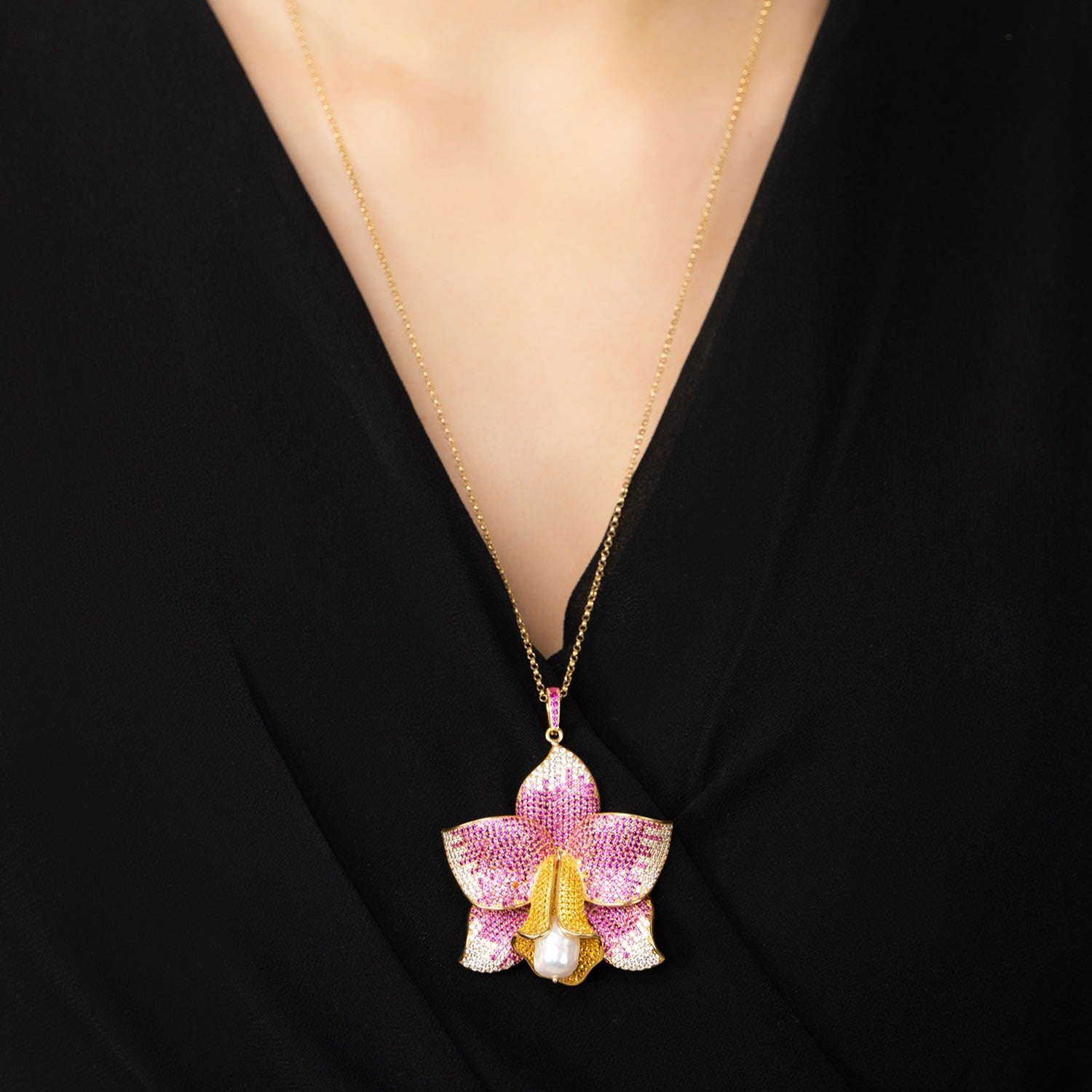 Daffodil With Pearl Pendant Necklace Gold Ruby Cz