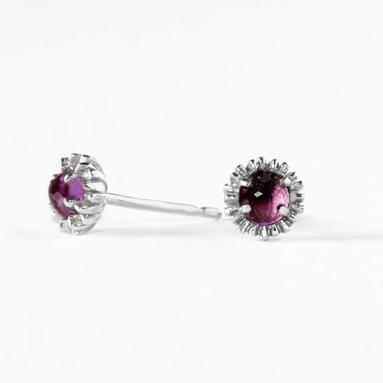 Dahlia Bud Amethyst Earrings – Silver