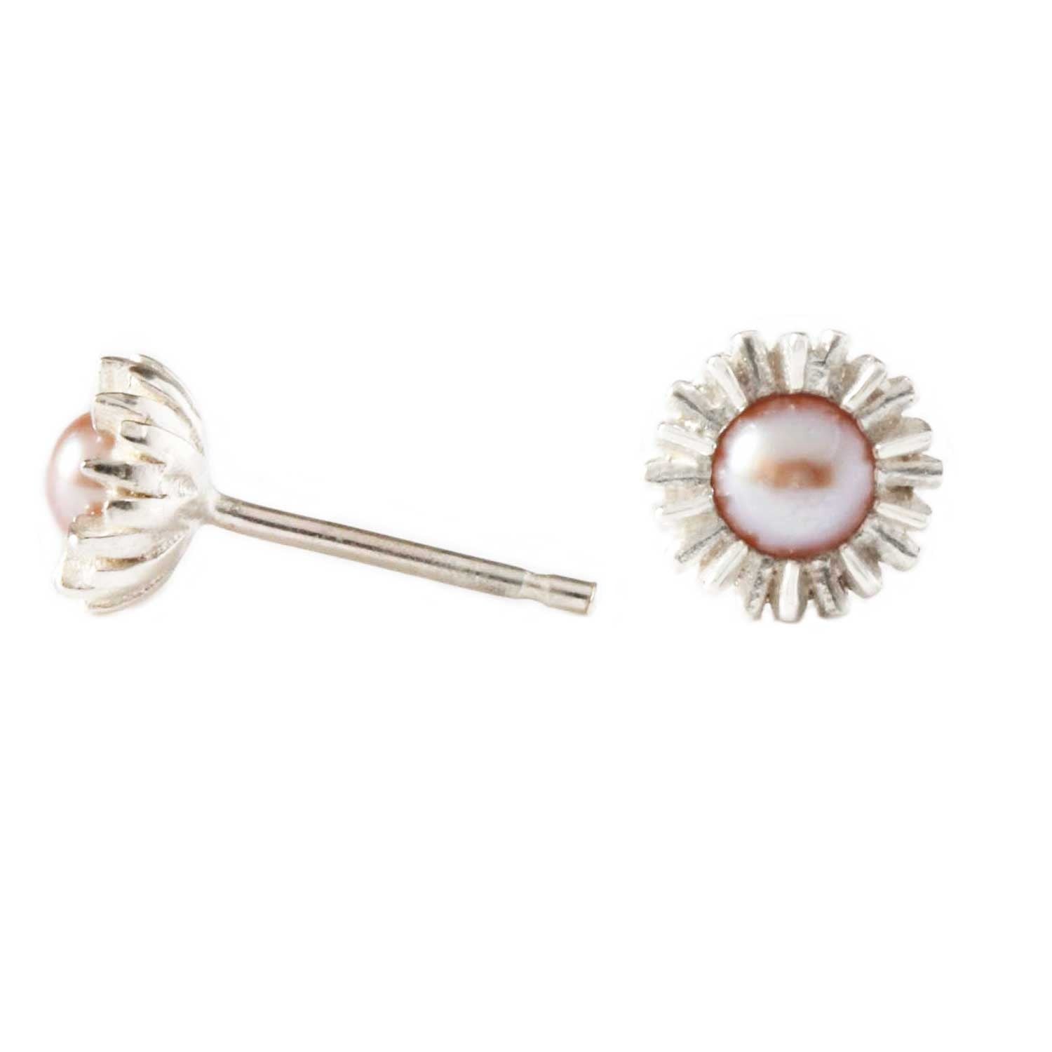 Dahlia Bud Freshwater Pearl Earrings – Silver